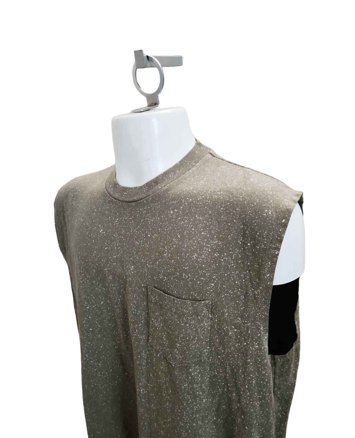 Designer John Elliott Salt Wash Rodeo Pocket Sleeveless Tee Olive L Size US L / EU 52-54 / 3 - 8 Thumbnail