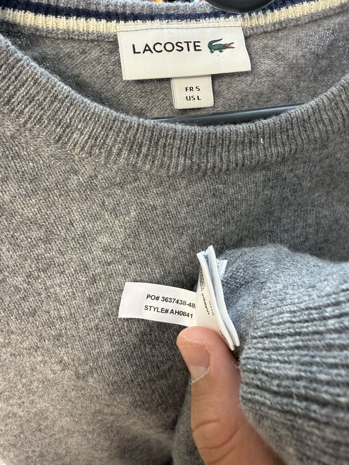 Lacoste 100% wool Lacoste sweater Grey L size Size US L / EU 52-54 / 3 - 5 Thumbnail
