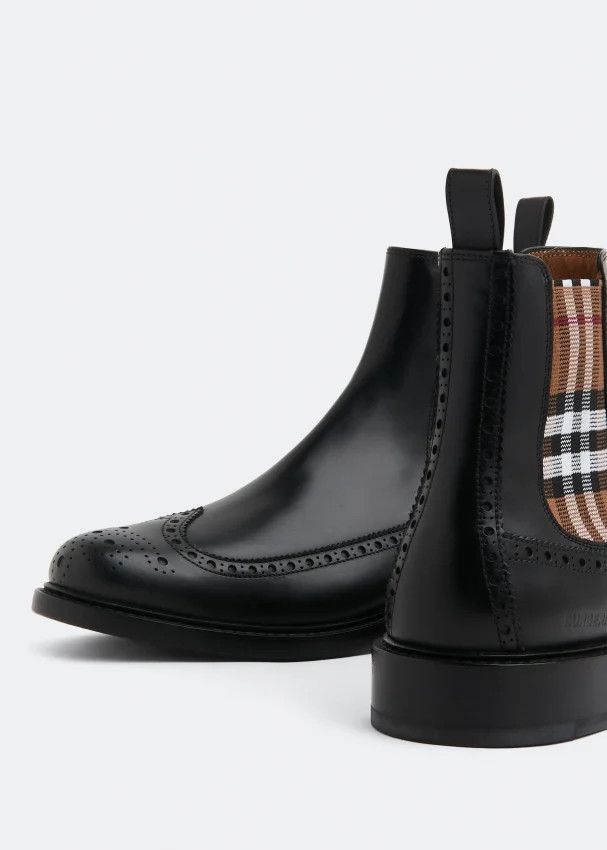 Burberry o1w1db10824 Tanner Check boots in Black Size US 13 / EU 46 - 2 Thumbnail