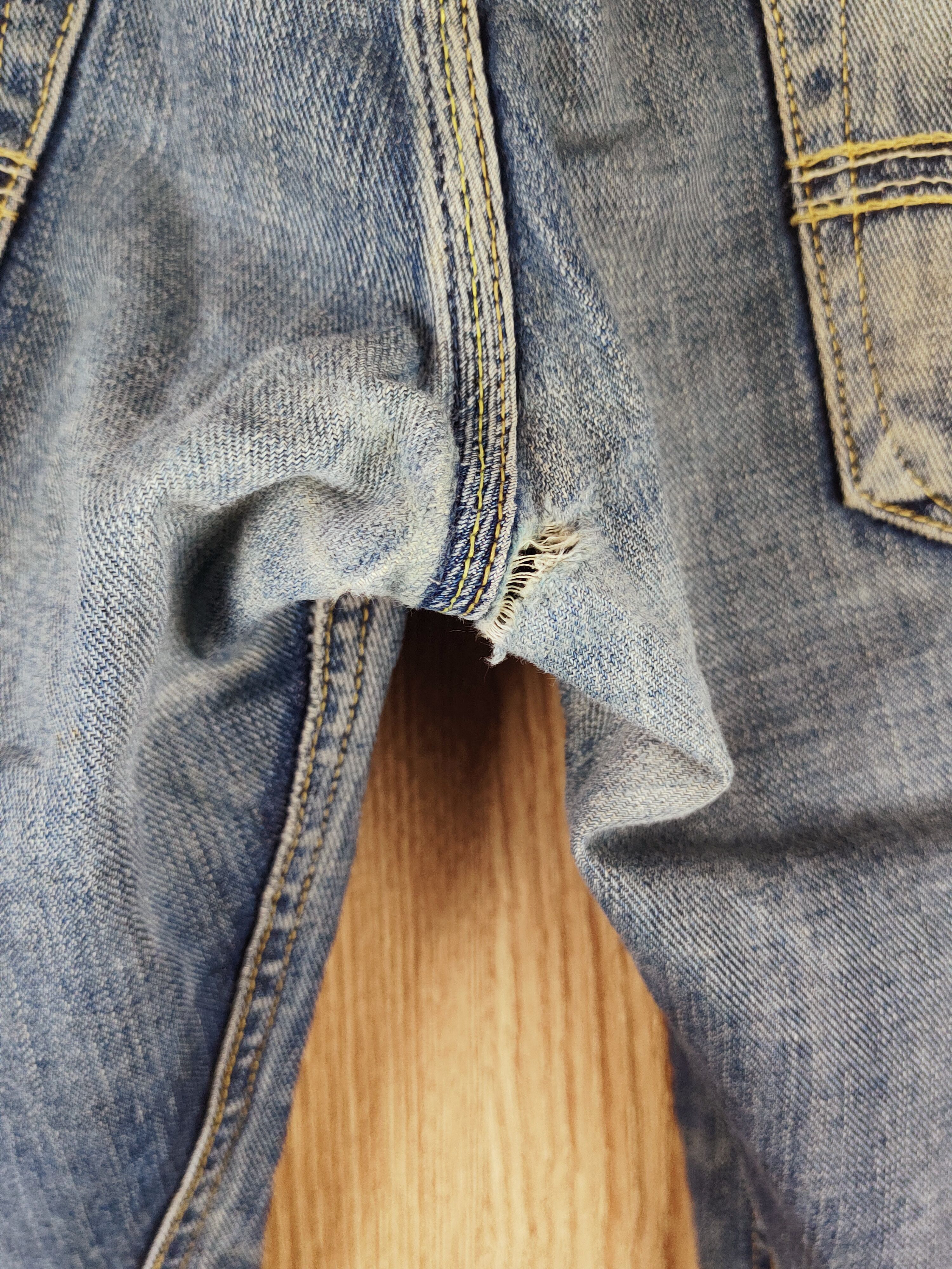 Japanese Brand Lee Blue Distressed Ripped Jeans #S2689 Size US 31 - 8 Thumbnail