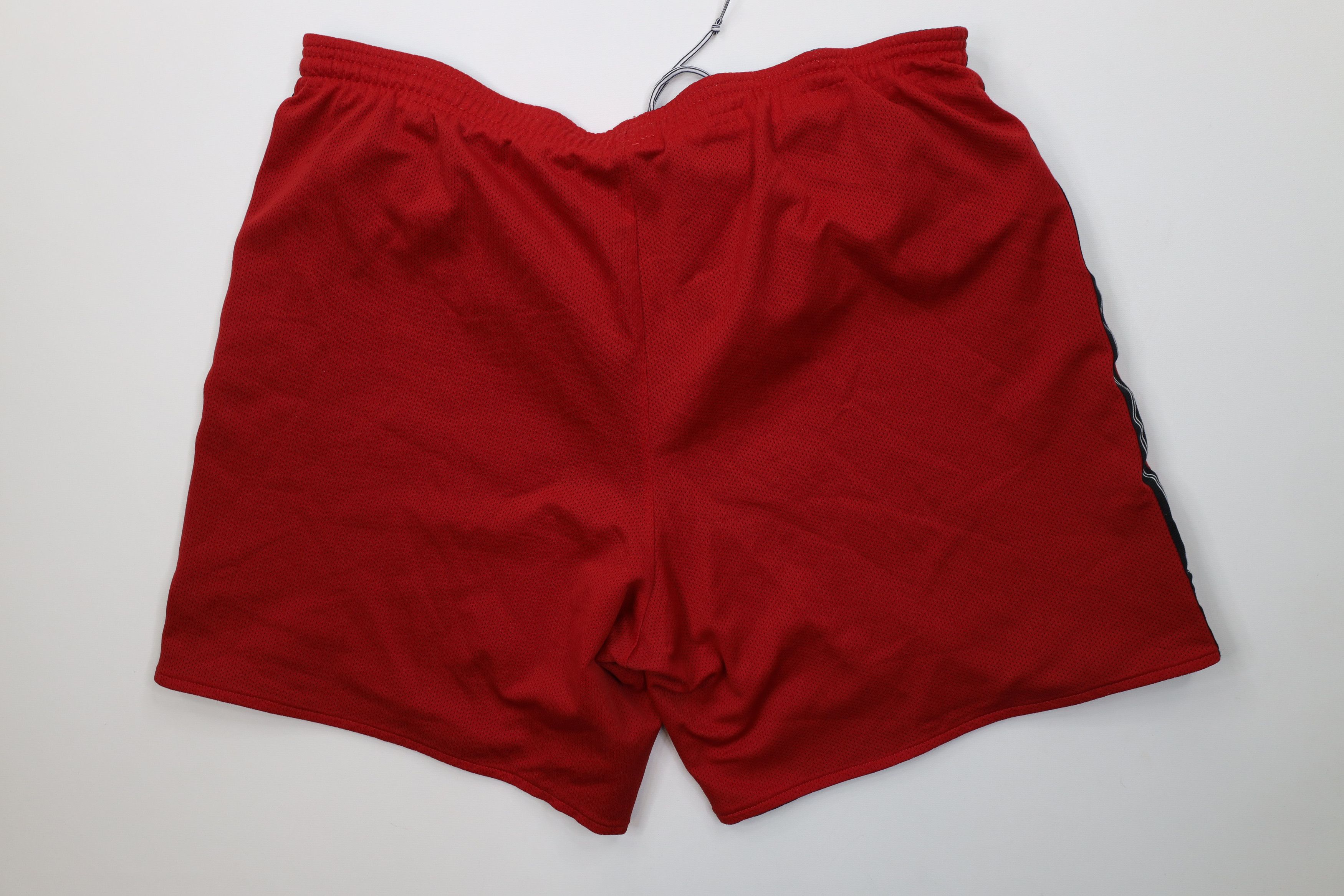Nike Vintage Nike Reversible Jogging Soccer Shorts Mesh Red Blue Size US 36 / EU 52 - 6 Thumbnail