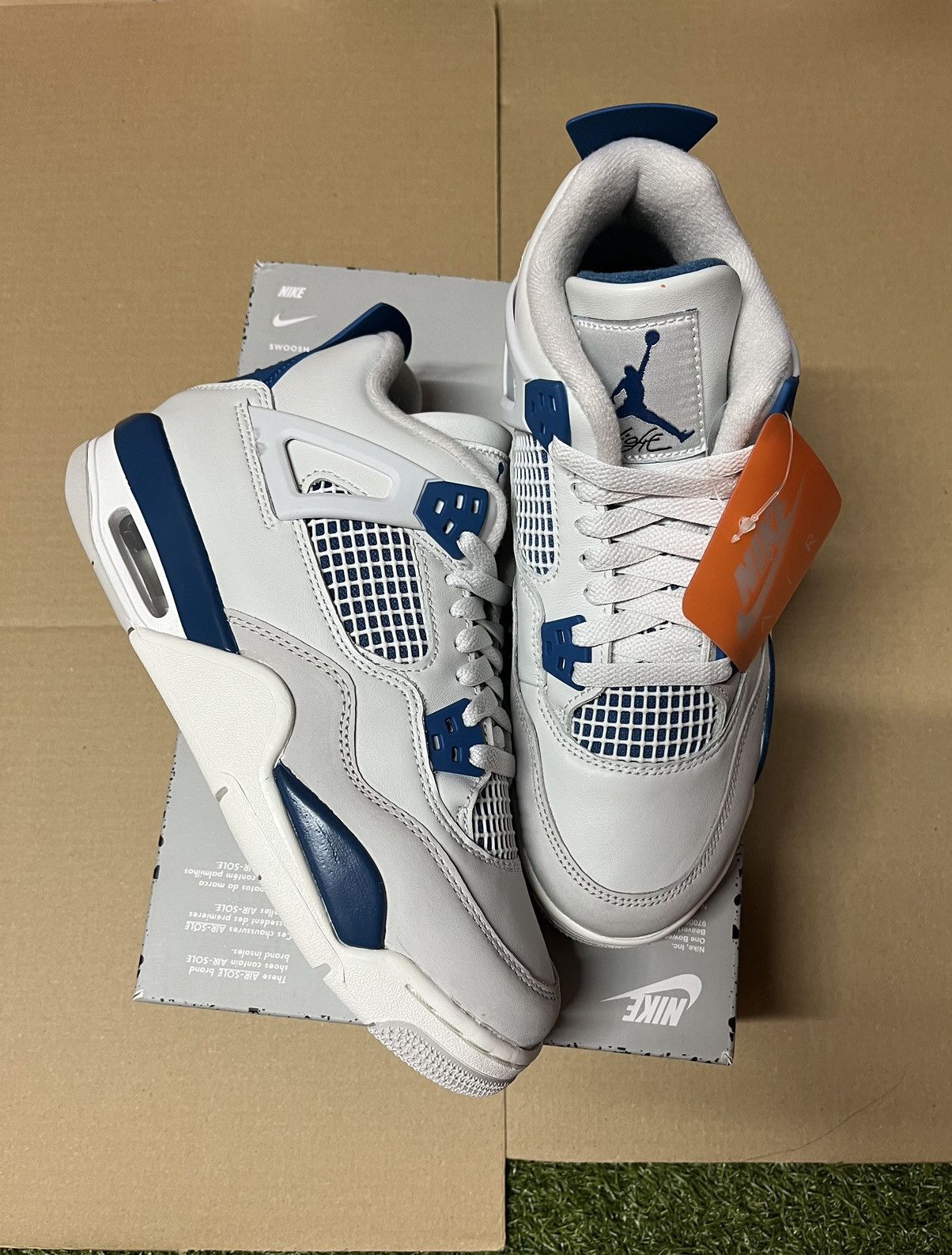 Nike Jordan 4 Retro Military Blue Gs Size US 6.5 / IT 36.5 - 1 Thumbnail