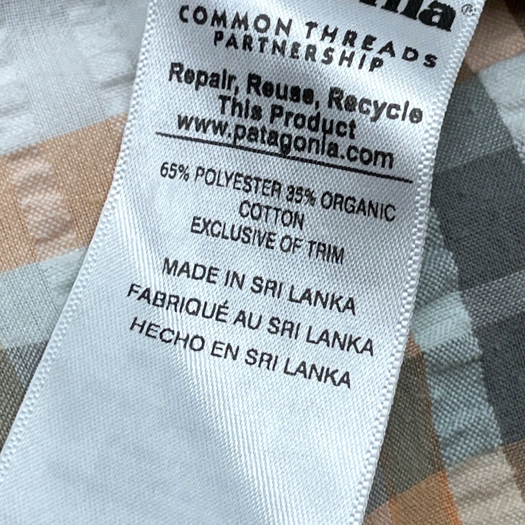 Patagonia Patagonia Shirt Men Large Orange Gray Button Up Seersucker Plaid Camp Hiking Size US L / EU 52-54 / 3 - 6 Thumbnail