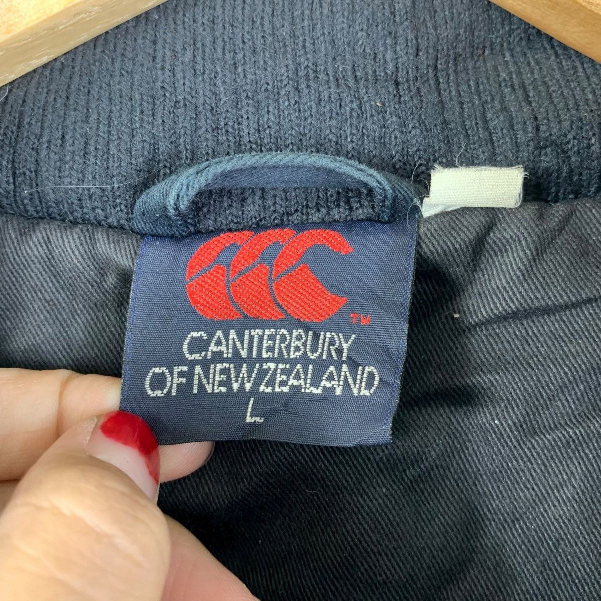 Canterbury of New Zealand Vintage CANTERBURY All Blacks Rugby Jacket Black Size US L / EU 52-54 / 3 - 3 Thumbnail
