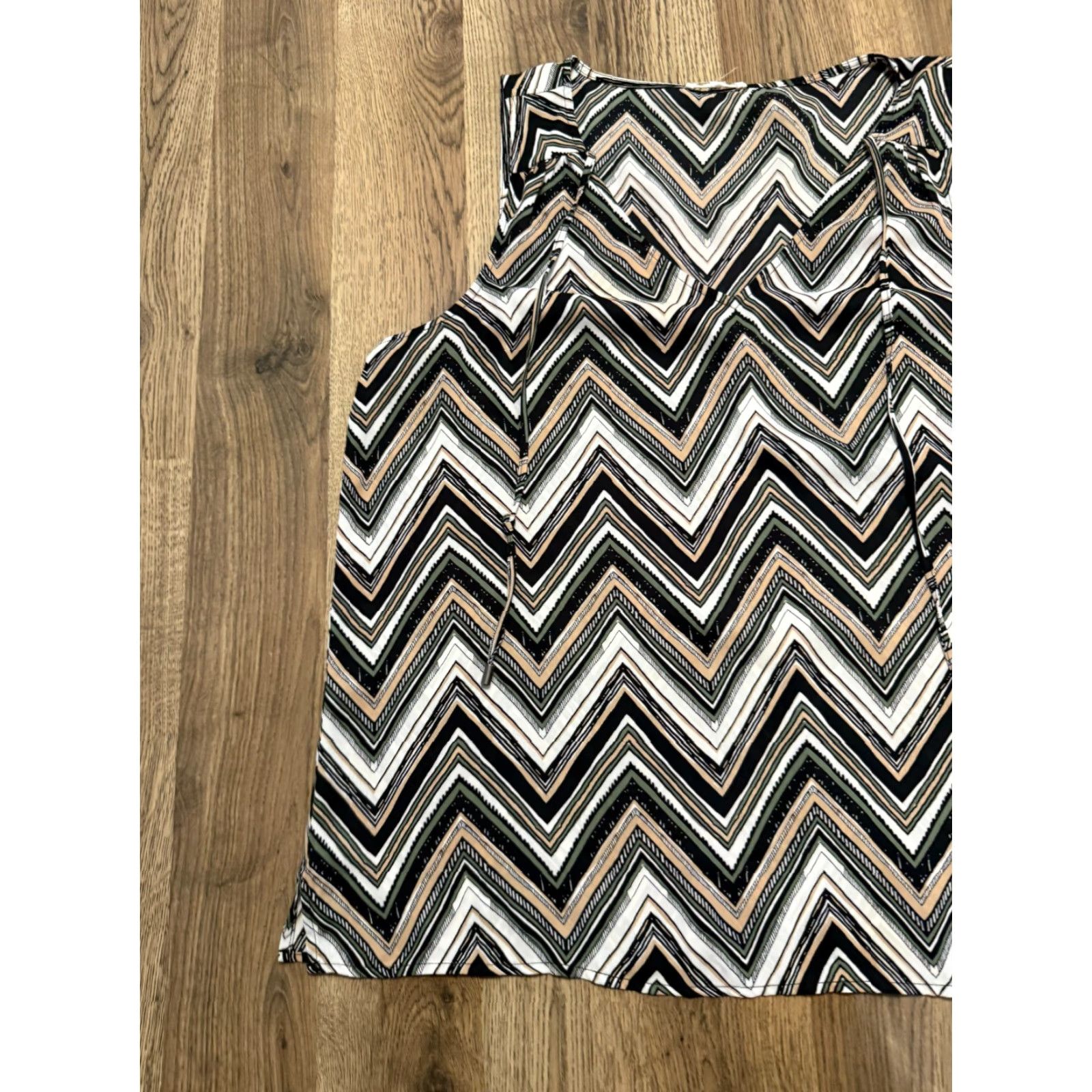 Vintage Maurices Tank Top Women's XL Black Green White Tan Herringbone Print Tank (Regular) Ladies Shirt Casual Summer Spring Fall Size XL / US 12-14 / IT 48-50 - 4 Thumbnail