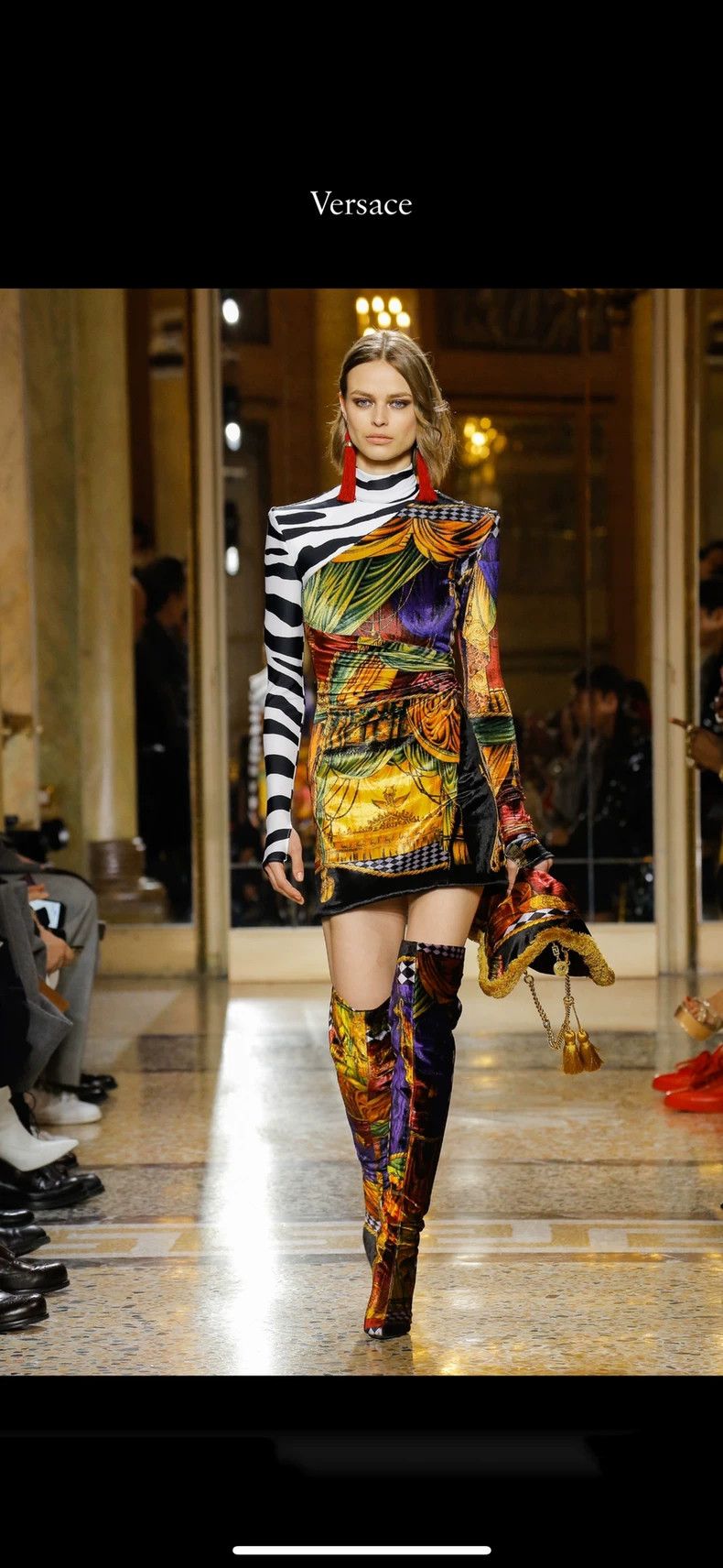Versace Versace Luxurious shoulder pad dress dress Size M / US 6-8 / IT 42-44 - 2 Thumbnail