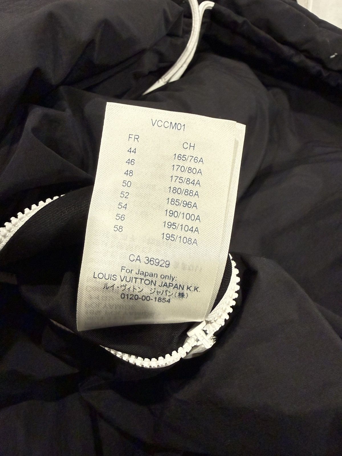 Louis Vuitton Louis Vuitton Chain Earth Hooded Jacket Size US L / EU 52-54 / 3 - 10 Thumbnail