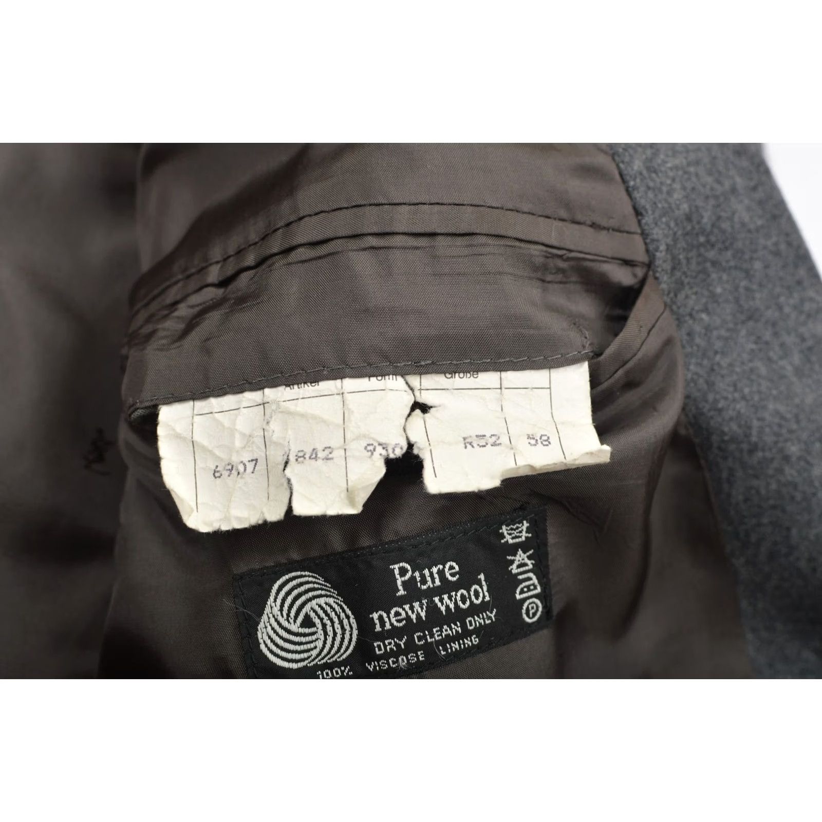 Yves Saint Laurent YSL Yves Saint Laurent Pour Homme Vintage Double-Breasted Wool Blazer Size R 52 Gray Wool Blazer Mens Vintage 52 Size 52R - 7 Thumbnail