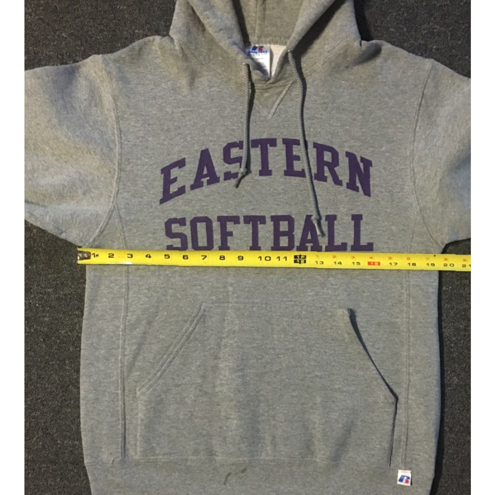 Russell Athletic Vtg Russell Eastern Softball Faded Spellout Hoodie S School Track Grunge PE 90s Size US S / EU 44-46 / 1 - 6 Thumbnail