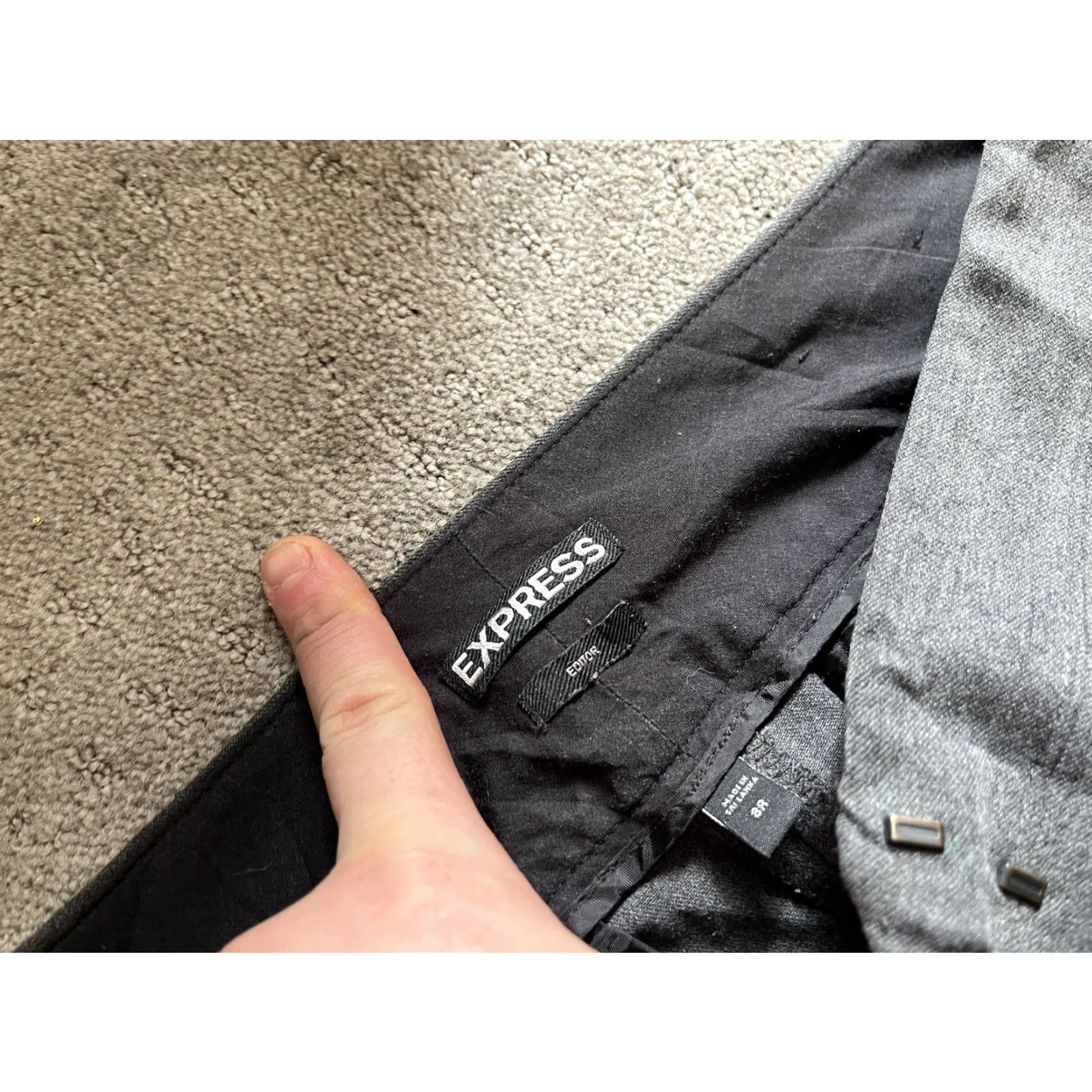 Express Express Editor Relaxed Trouser Pants Women’s 8R Gray Mid Rise Chino, 27” Inseam, Size 8, Express Editor, Pants, Women, Gray, 90s/90s? Size 30" / US 8 / IT 44 - 5 Thumbnail
