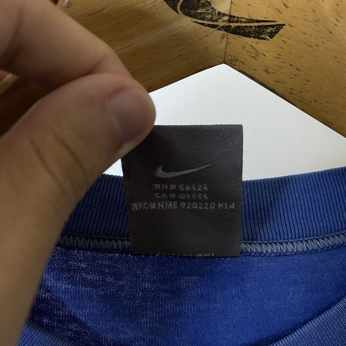 Nike Vintage 2000s Nike Rare Graphic T Shirt Size US L / EU 52-54 / 3 - 5 Thumbnail
