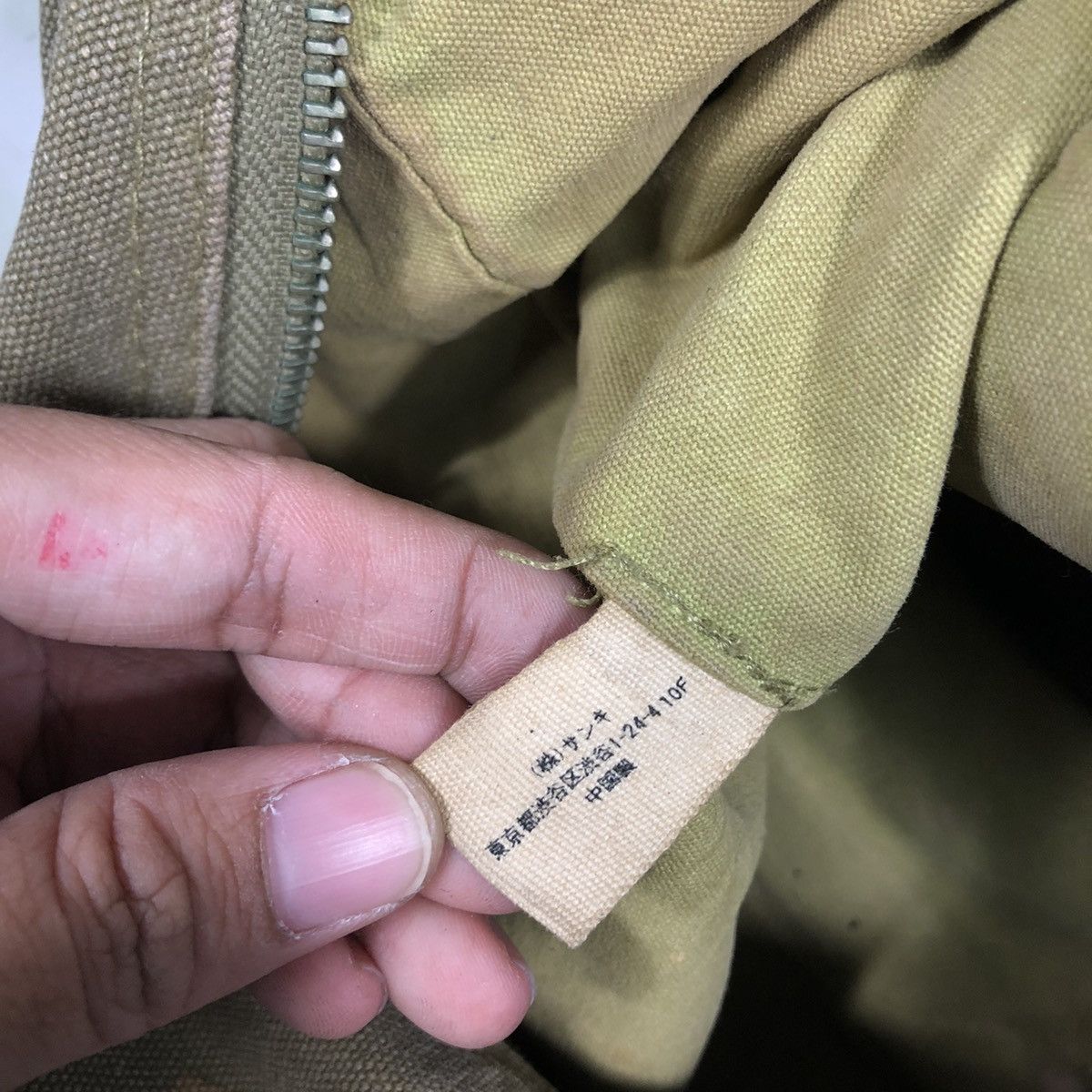 Japanese Brand 📌Vintage Sling Bag Earth Made Overprint Design Streetwear Size ONE SIZE - 18 Thumbnail