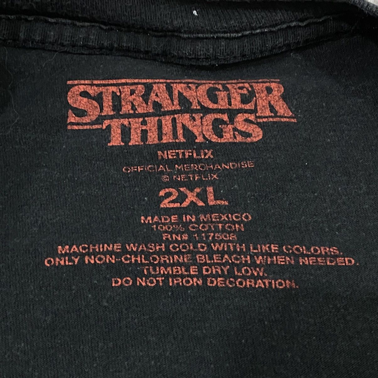 Vintage Tv series movie stranger things film Size US XXL / EU 58 / 5 - 4 Thumbnail