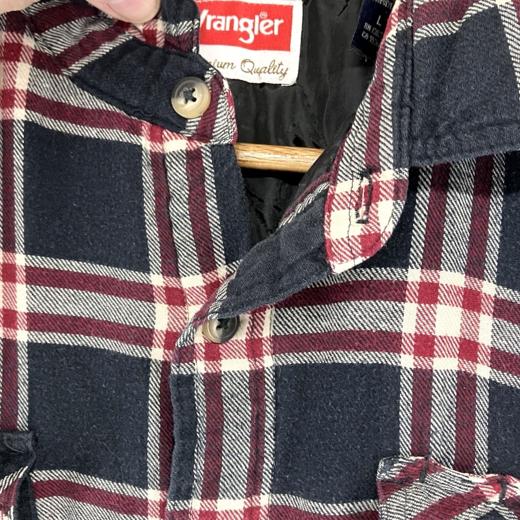 Wrangler VINTAGE Wrangler Mens Shacket Plaid Flannel Quilt Lined Shirt Jacket 90s Grunge Large Side Pocket Black Cotton Button-Up Outdoors Mens Regular L Size US L / EU 52-54 / 3 - 6 Thumbnail
