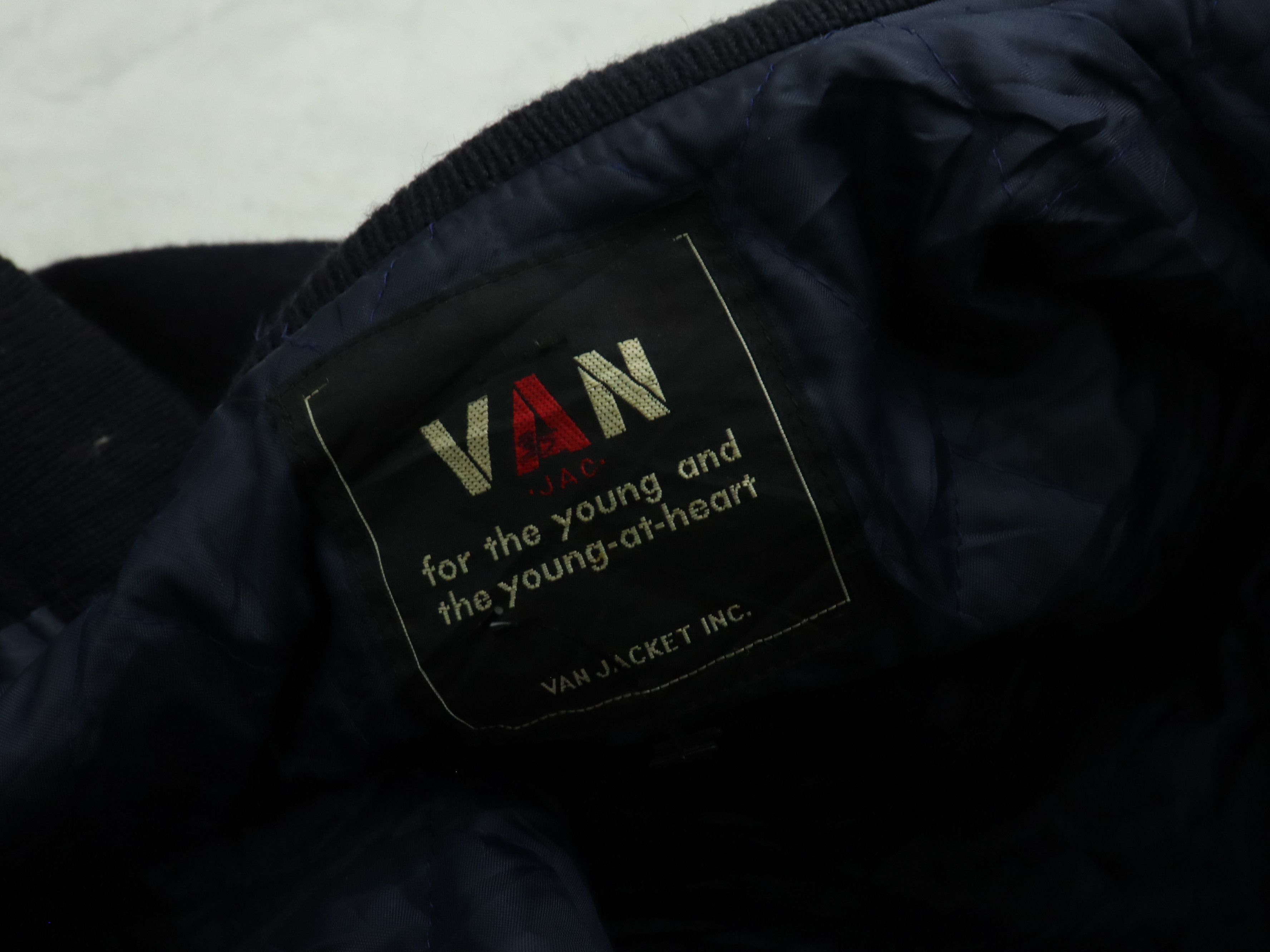 Vintage Vintage Van Jac Varsity Letterman Leather Wool Jacket Size US M / EU 48-50 / 2 - 14 Thumbnail