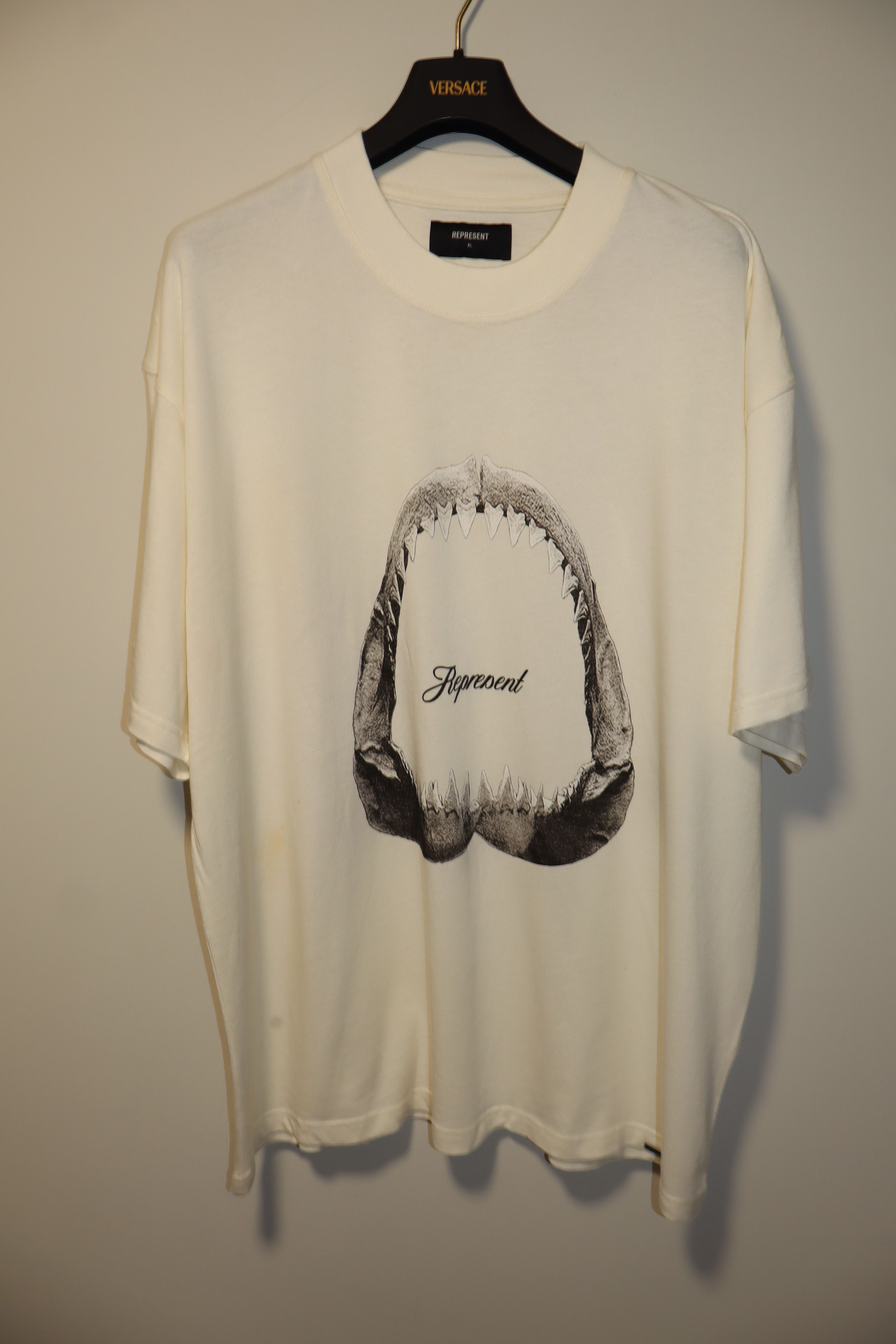 Represent Clo. Shark jaws print t-shirt Size US XL / EU 56 / 4 - 1 Thumbnail
