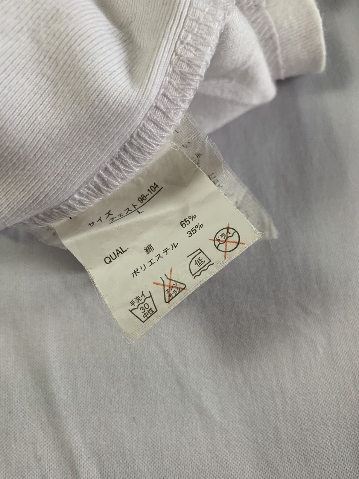 Beauty Beast Undefined y2k longsleeve trippin to heaven peace Size US S / EU 44-46 / 1 - 9 Thumbnail