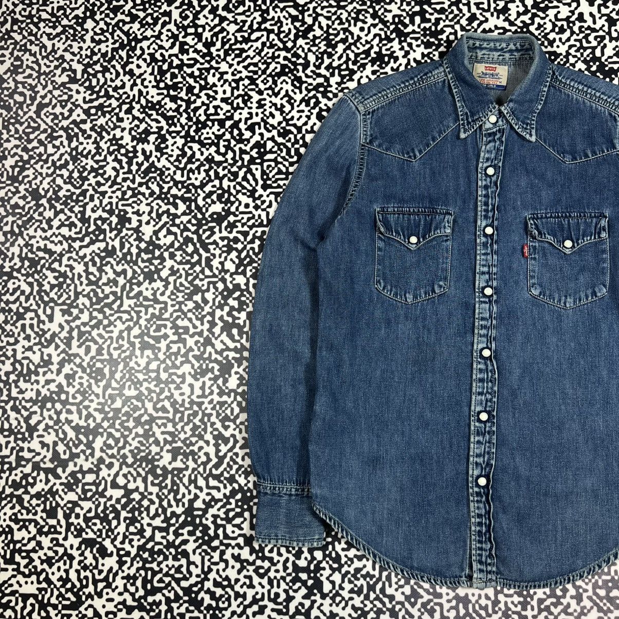 Levi's Vintage Clothing Vintage 00s Levis Red Tab Denim Shirts Retro Casual Style Size M / US 6-8 / IT 42-44 - 3 Thumbnail