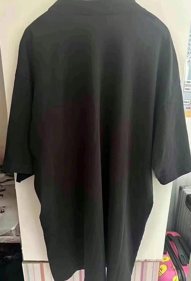 Balenciaga Balenciaga Black Cracked Design Letter Short Sleeve Size US XS / EU 42 / 0 - 2 Thumbnail