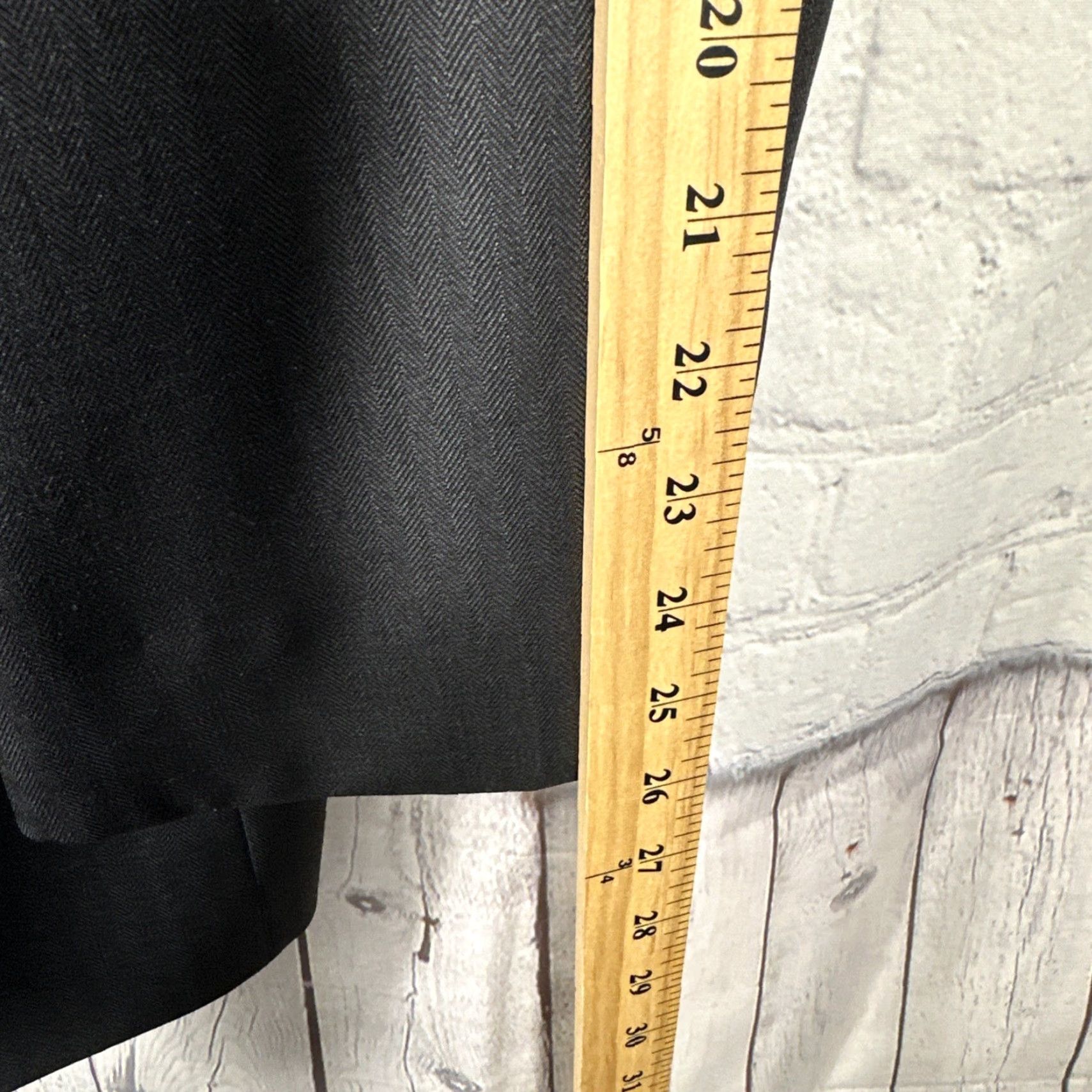 Brooks Brothers VINTAGE Brooks Brothers Blazer Men 43L Wool Herringbone Notch Lapel 2 Button Gray Regular Classic Size 46R - 5 Thumbnail