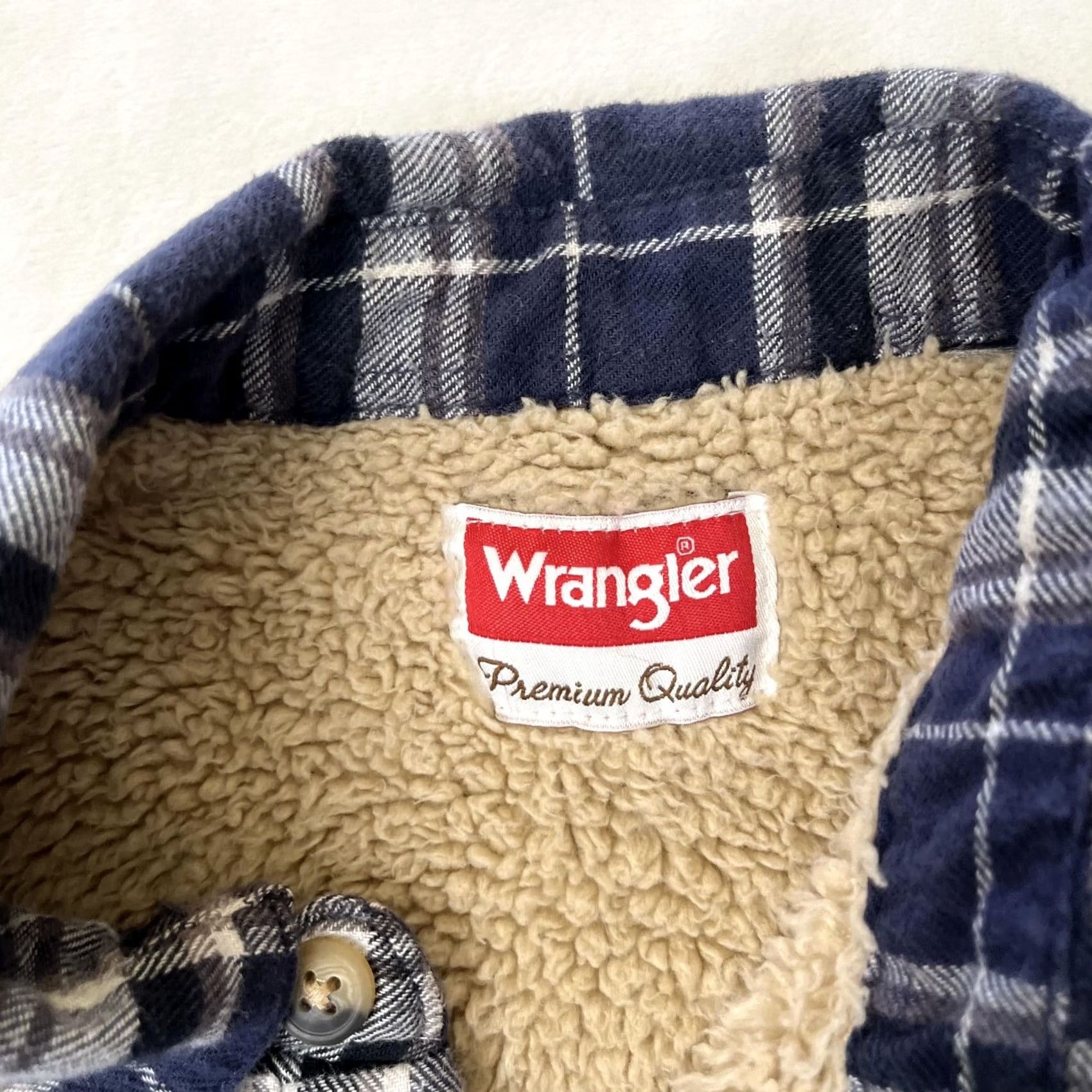 Wrangler Wrangler Jacket Mens Large Blue Plaid Sherpa Lined Flannel Shacket Workwear Size US L / EU 52-54 / 3 - 2 Thumbnail