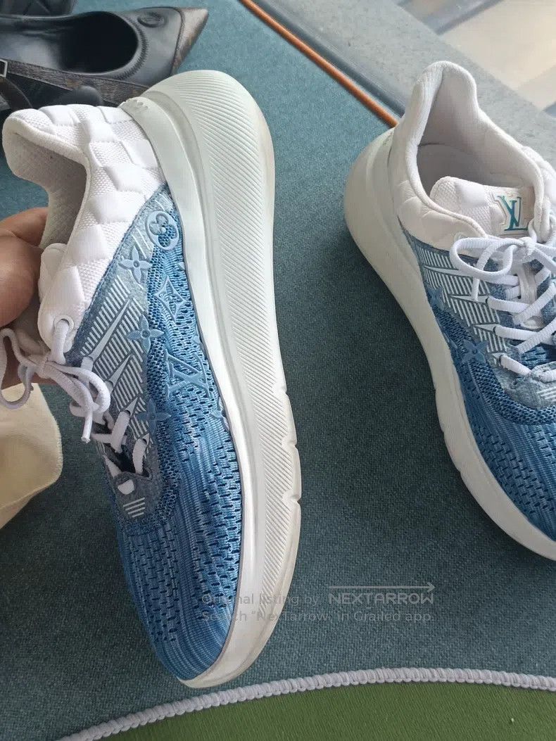 Louis Vuitton Louis Vuitton Show Up White and Blue Knit Sneakers Size US 9 / EU 42 - 2 Thumbnail