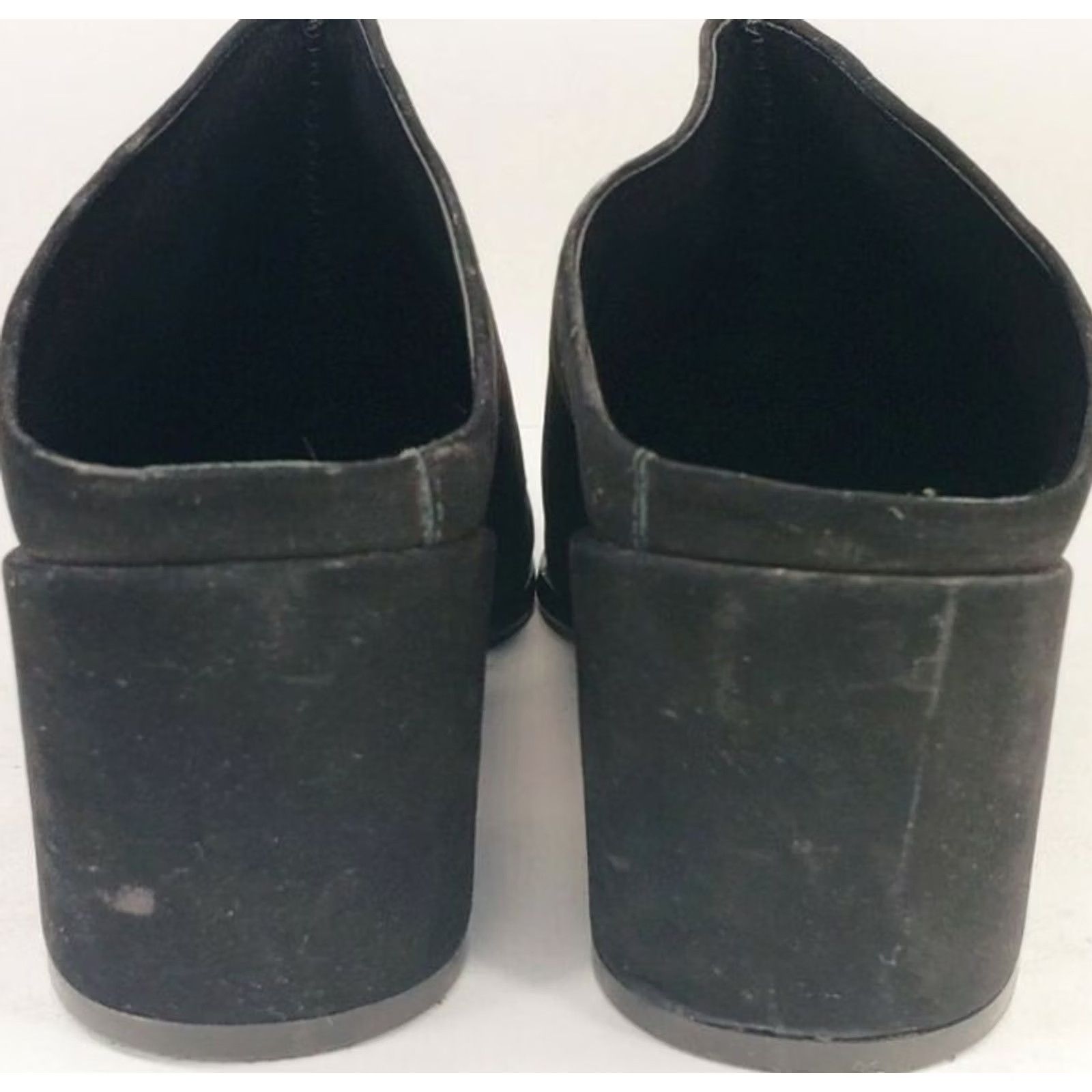 Vintage Messeca New York Women's Size 7 Black Suede Mule 2.75" Block Heel Pointed Toe Shoes Size US 7 / IT 37 - 6 Thumbnail