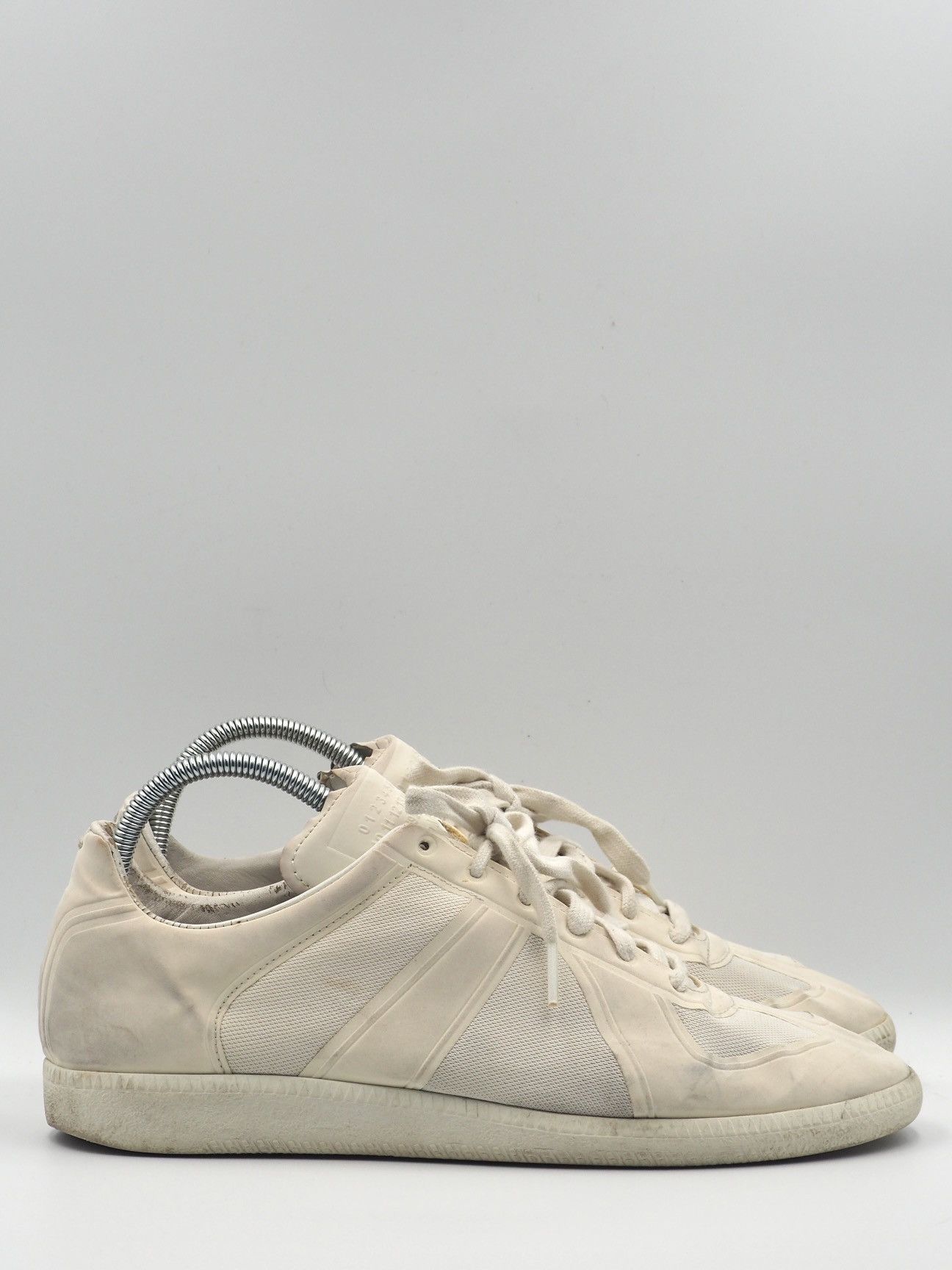 Margiela Replica GAT Hybrid White Low Top Sneakers (41.5)