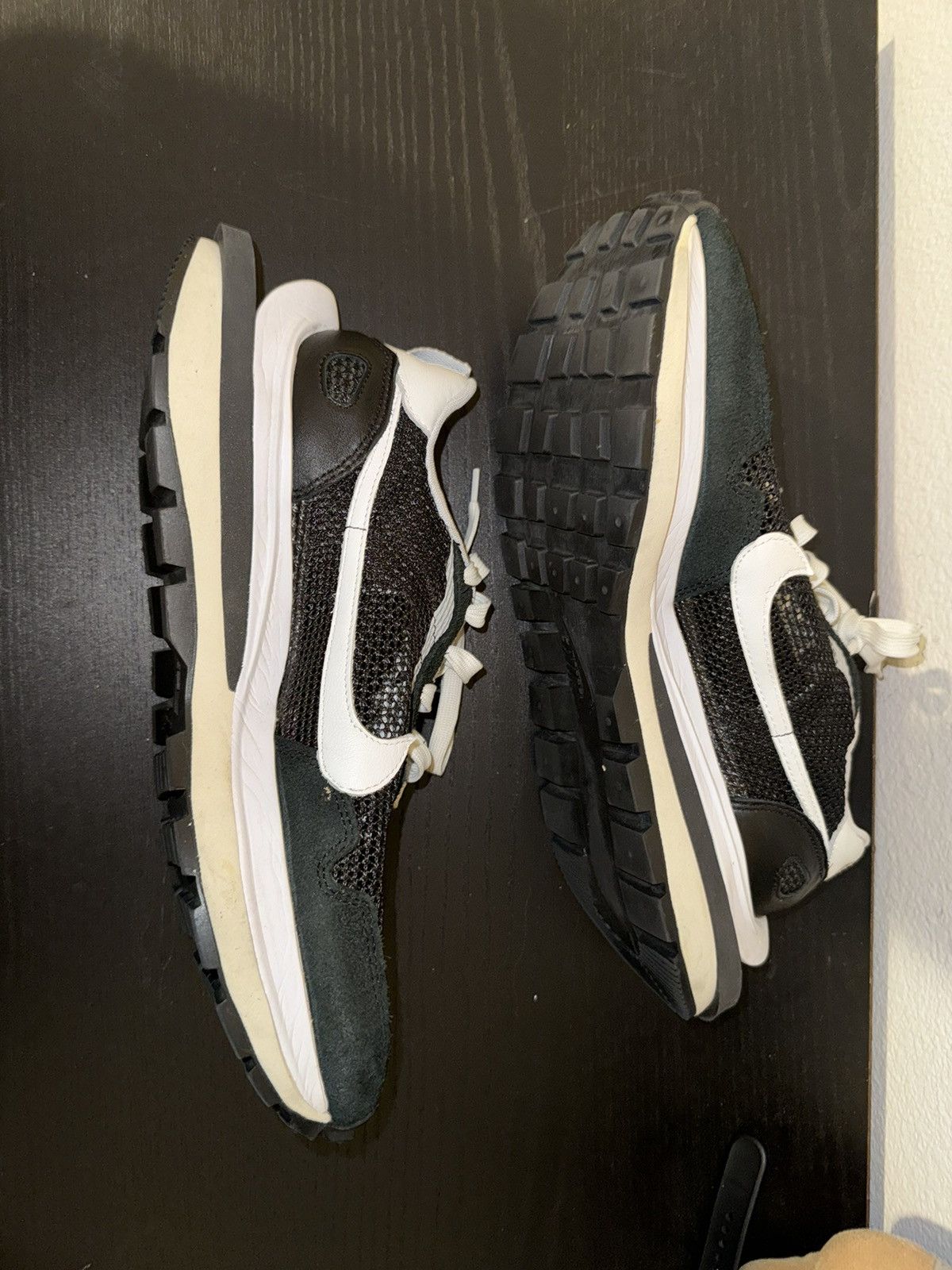 Nike × Sacai Nike Sacai Vaporwaffle Size US 12 / EU 45 - 2 Thumbnail