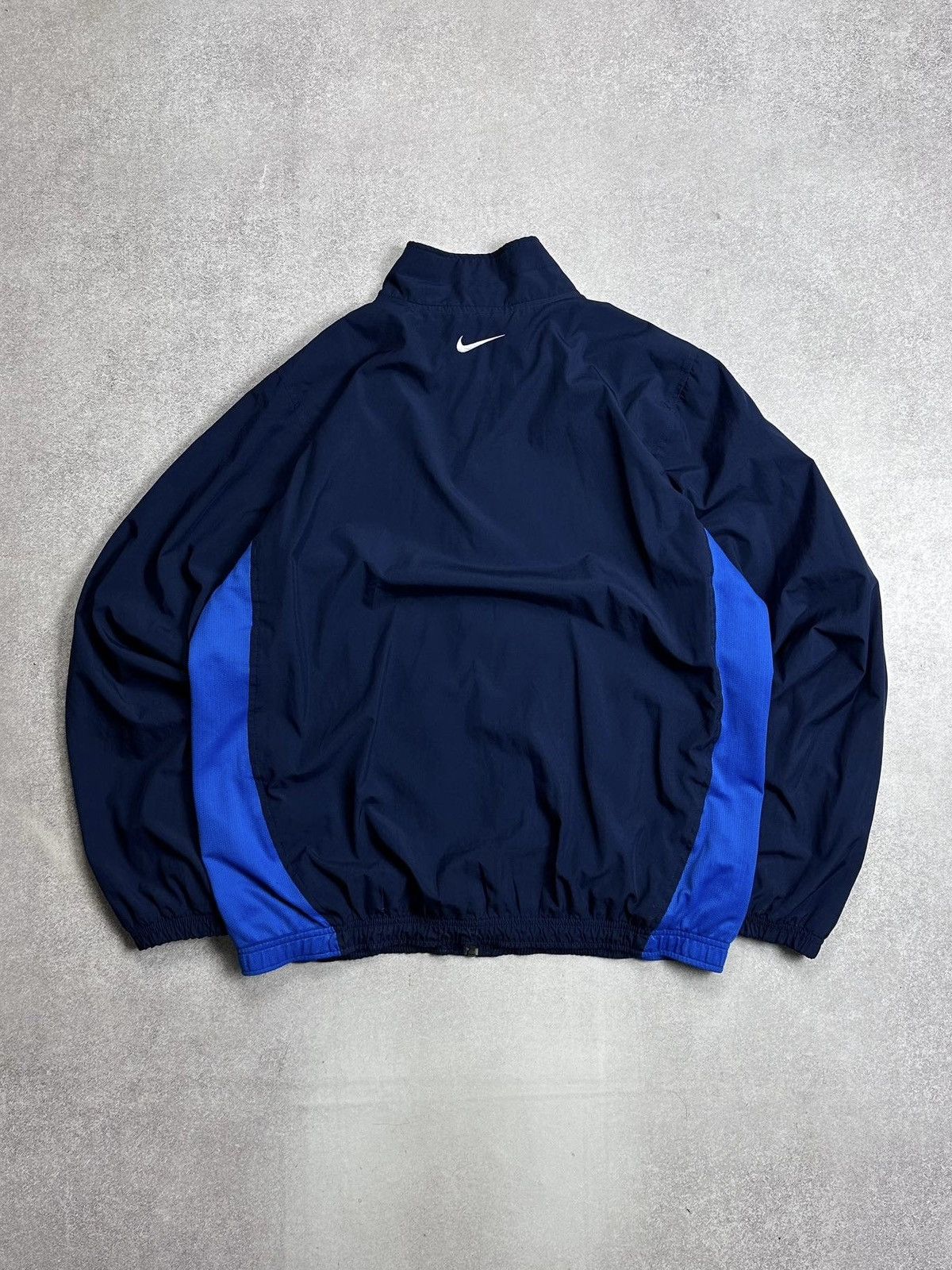 Nike Vintage Nike Tn Skepta Y2K Nylon Track Jacket L Size US L / EU 52-54 / 3 - 3 Thumbnail