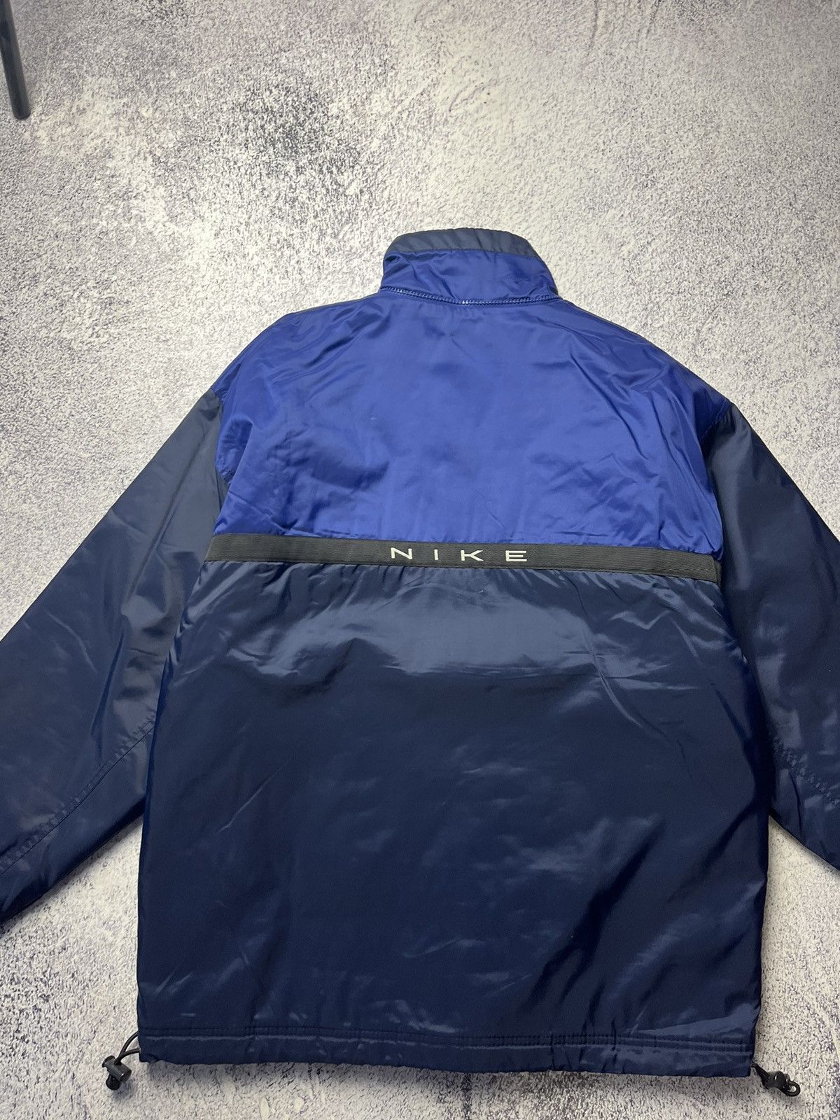 Nike Nike Vintage Nylon Mini Swoosh Logo Light Jacket Size US S / EU 44-46 / 1 - 24 Thumbnail
