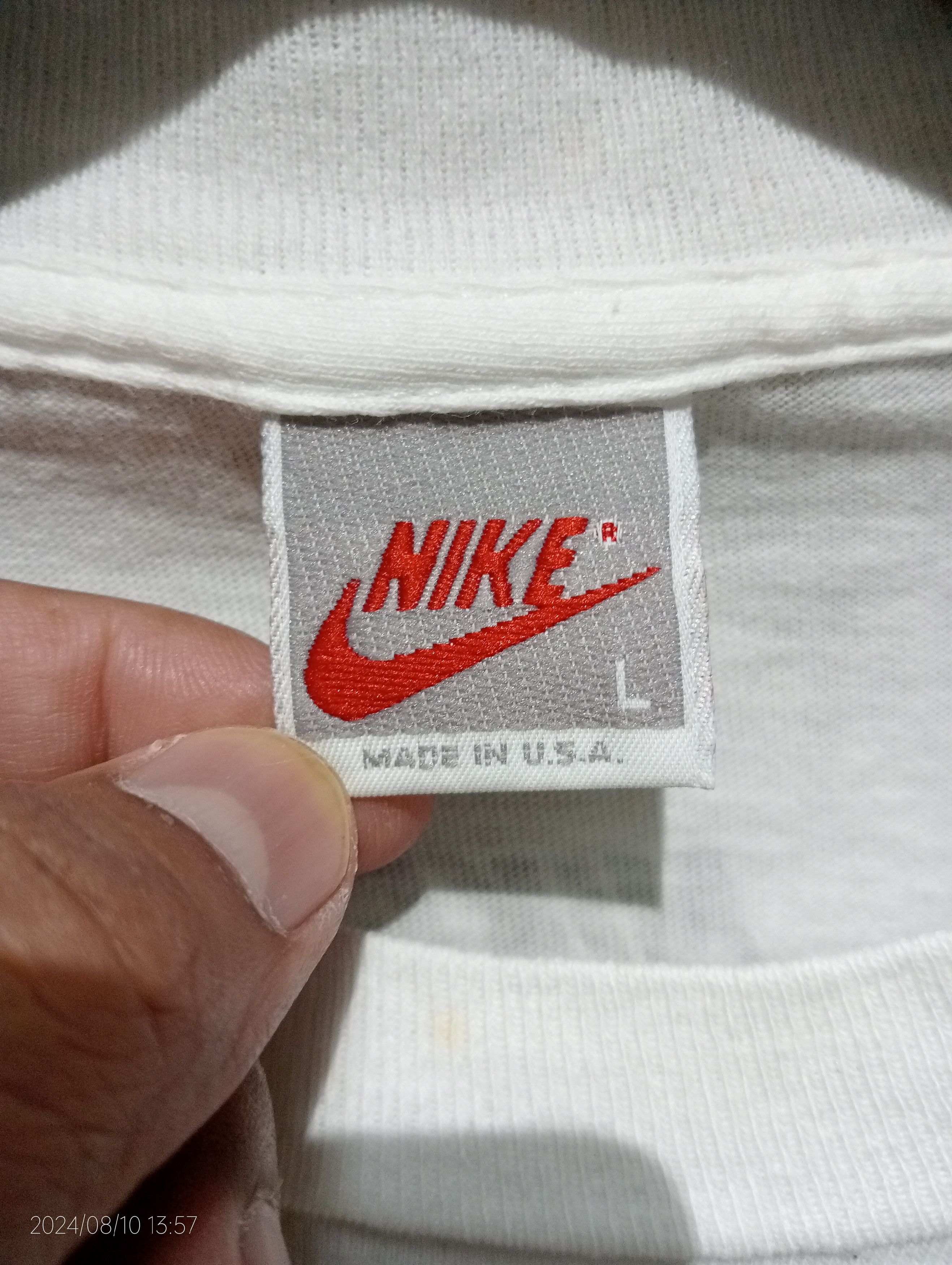 Nike VTS 80s Distressed Single Stitch Nike Air Jordan Tee USA Size US L / EU 52-54 / 3 - 3 Thumbnail