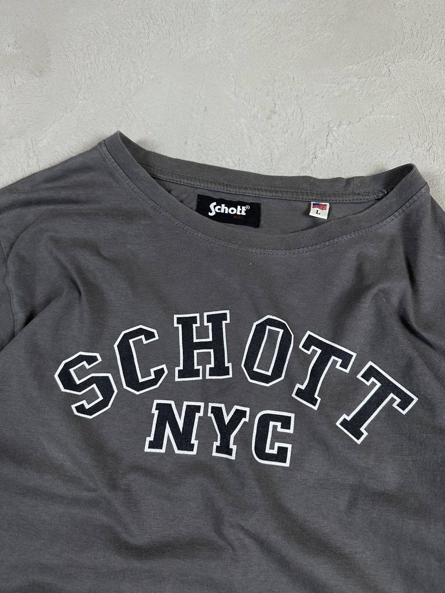 Schott × Vintage Vintage Y2k Schott Spellout Military T-shirt Size US L / EU 52-54 / 3 - 8 Thumbnail