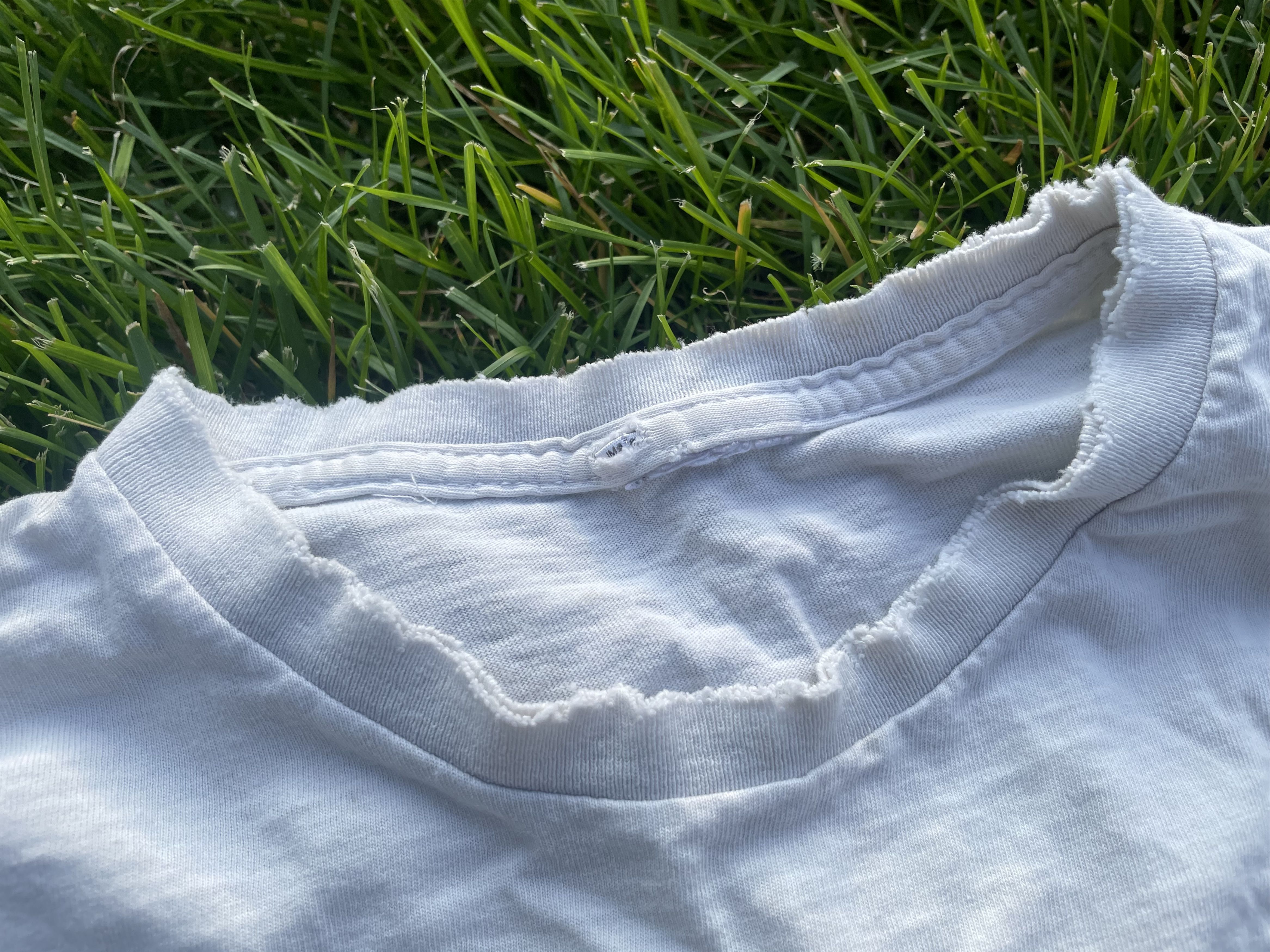 Nike Vintage White Nike Tee Size US M / EU 48-50 / 2 - 3 Thumbnail