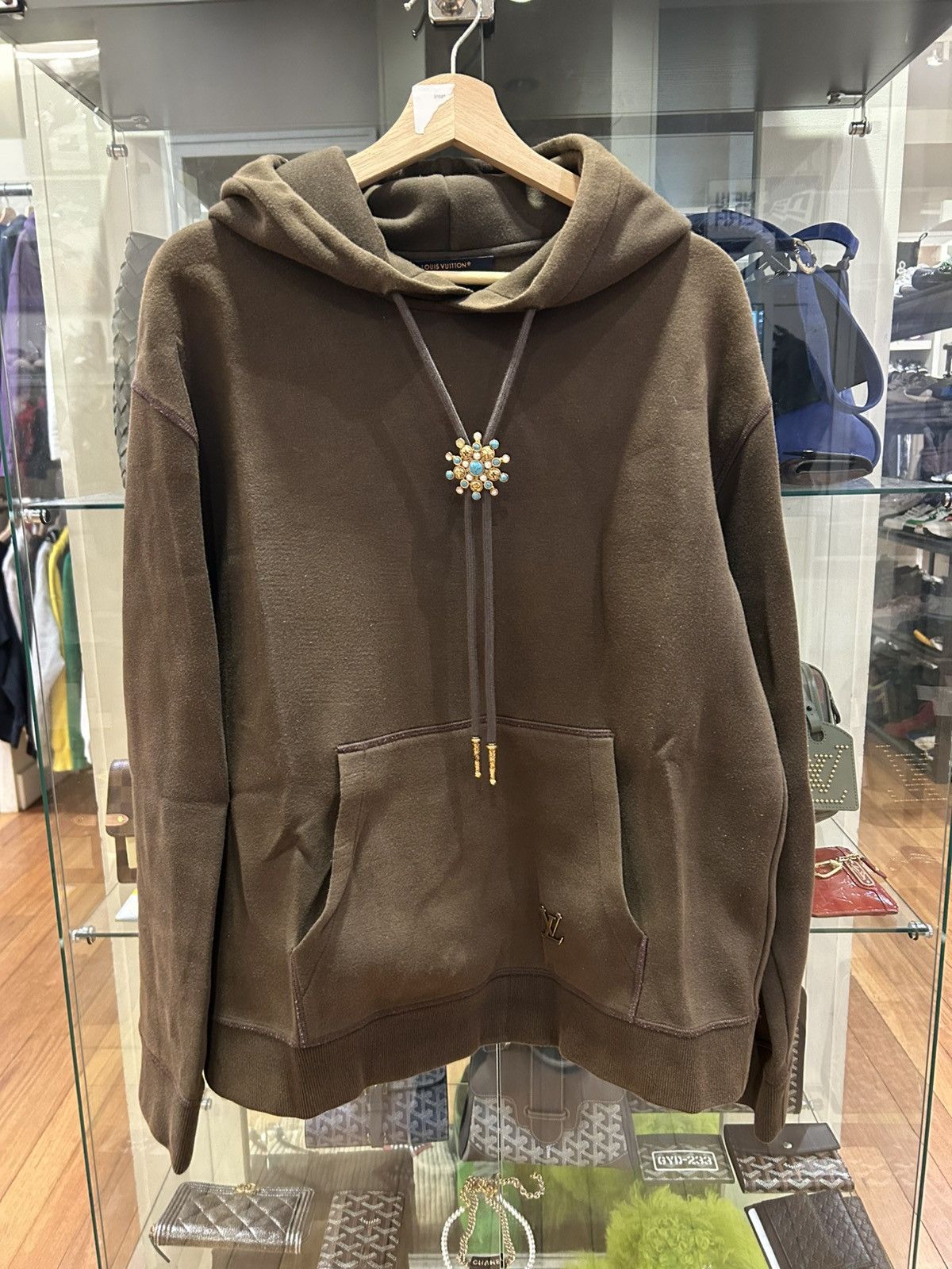 Louis Vuitton Louis Vuitton Medallion Hoodie Size US L / EU 52-54 / 3 - 1 Thumbnail