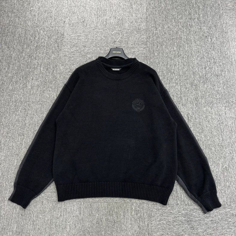 Balenciaga Balenciaga Embroidered Logo Patchwork Mock Neck Sweater Size US S / EU 44-46 / 1 - 1 Thumbnail