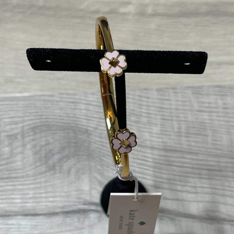 Kate Spade Kate Spade spades & studs enamel hinge cuff Bracelet Size ONE SIZE - 7 Thumbnail