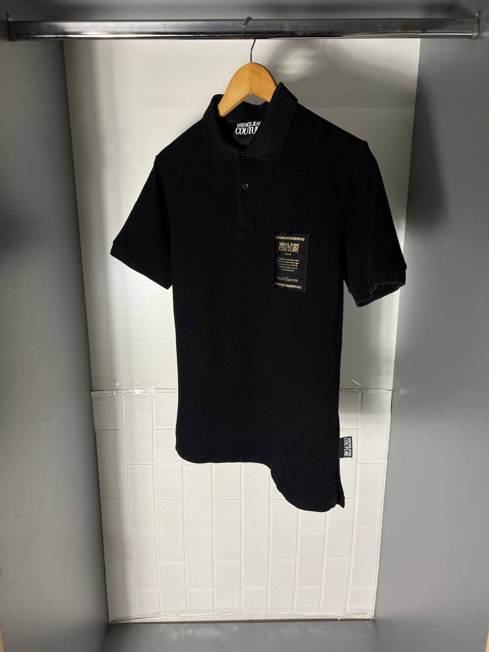 Versace Jeans Couture VINTAGE VERSACE JEANS COUTURE ITALIAN DESIGNER POLO CLASSIC Size US S / EU 44-46 / 1 - 5 Thumbnail