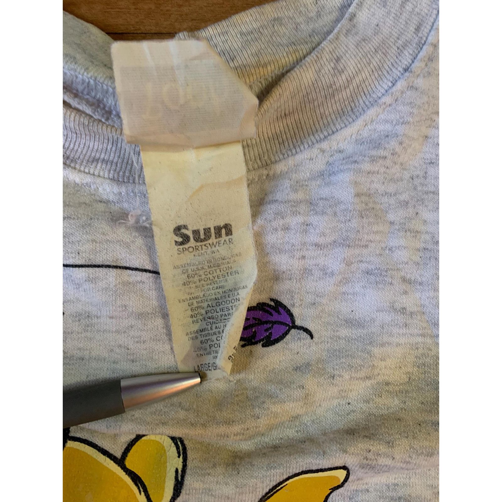 Sunray Sportswear Vintage Winnie the pooh Sweatshirt size large 1990s 80s Size M / US 6-8 / IT 42-44 - 4 Thumbnail