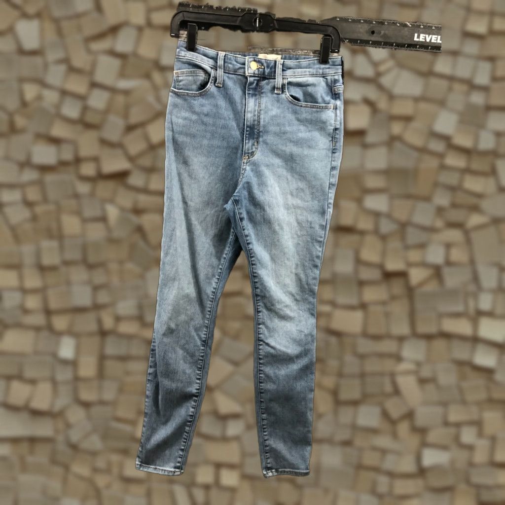 Vintage Universal Thread High Rise Skinny Jeans Size 8 Womens Medium Wash Blue Regular Womens Jeans Size 30" / US 8 / IT 44 - 1 Thumbnail