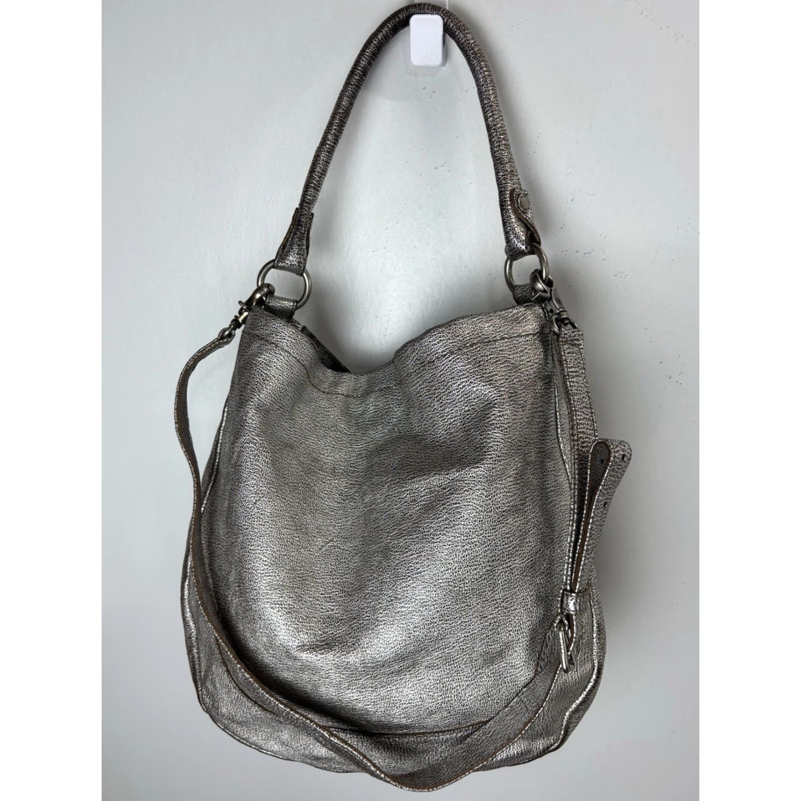 Frye Frye Melissa Hobo Bag Silver Leather Magnetic Top Handle Purse Women Medium Size M / US 6-8 / IT 42-44 - 2 Thumbnail