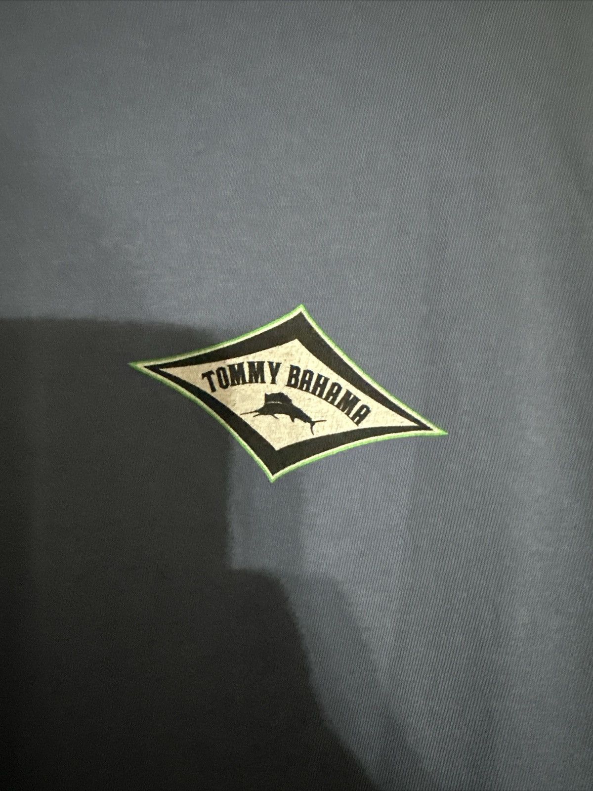 Tommy Bahama Vintage Tommy Bahama Tee Size Large Size US L / EU 52-54 / 3 - 5 Thumbnail