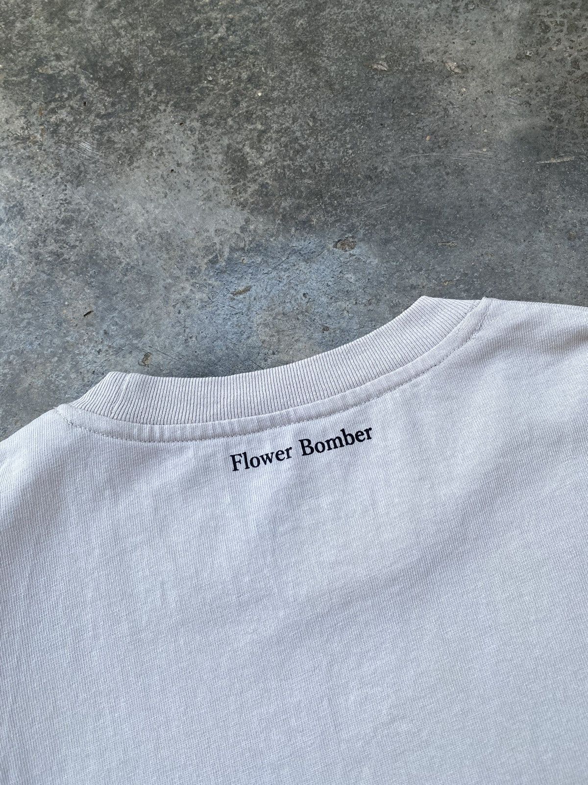 United Arrows Vintage Flower Bomber Art By Banksy x United Arrows Tees Size US S / EU 44-46 / 1 - 7 Thumbnail