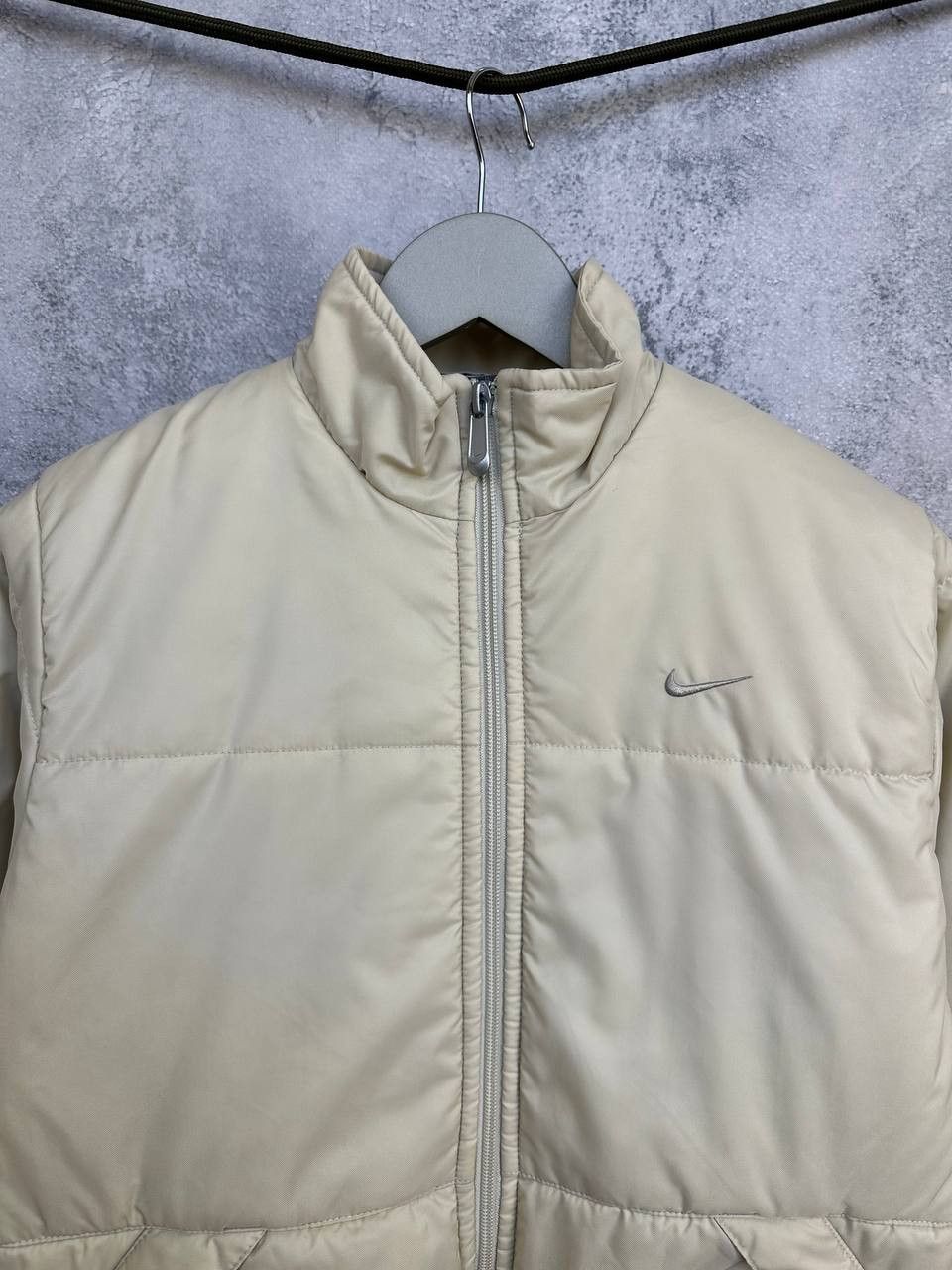 Nike Nike Y2K Puffer Padded Jacket Nylon Swoosh Cream Quilted Size M / US 6-8 / IT 42-44 - 4 Thumbnail