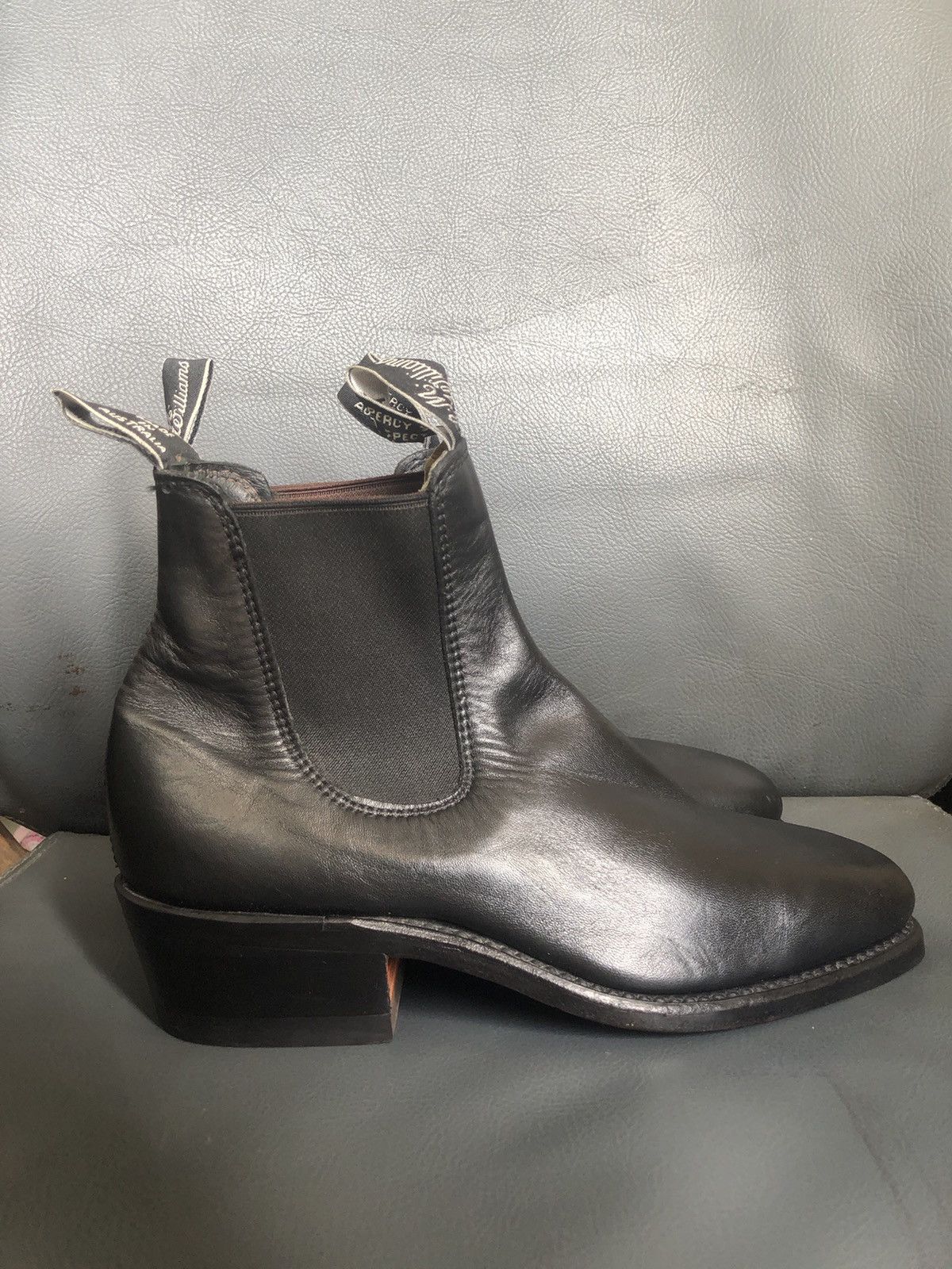 R.M. Williams R.M William’s Black Leather Chelsea Boot Women’s Size 4 G Size US 6.5 / IT 36.5 - 3 Thumbnail
