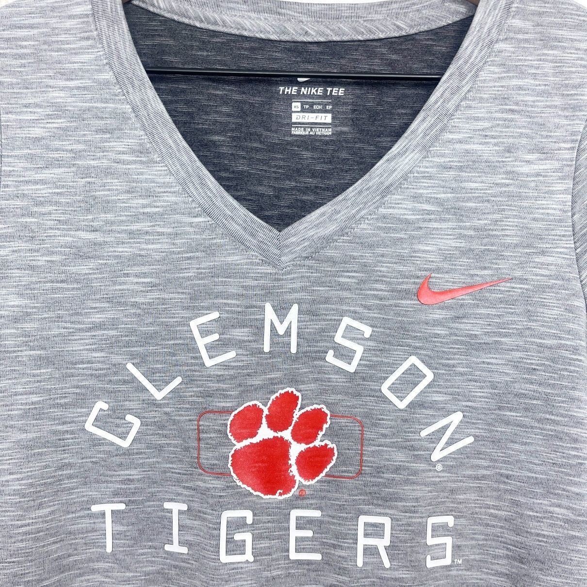 Nike Clemson Tigers The Nike Tee Gray Graphic Logo Womens XS Size XS / US 0-2 / IT 36-38 - 3 Thumbnail