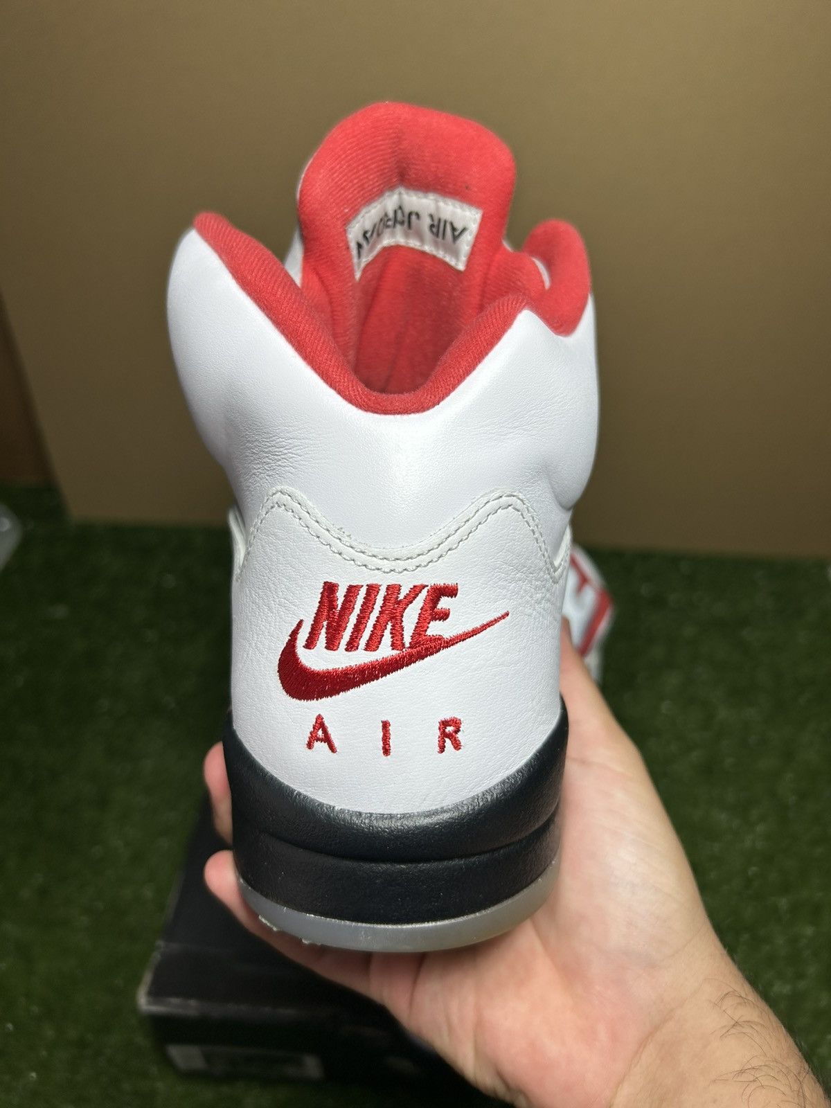 Jordan Brand Jordan 5 fire red 2020 Size US 12 / EU 45 - 8 Thumbnail