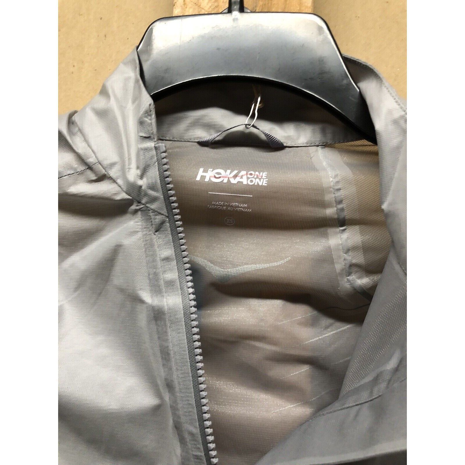Hoka HOKA ONE ONE Performance Shield Running Jacket 1120615 Color Size XS / US 0-2 / IT 36-38 - 6 Thumbnail