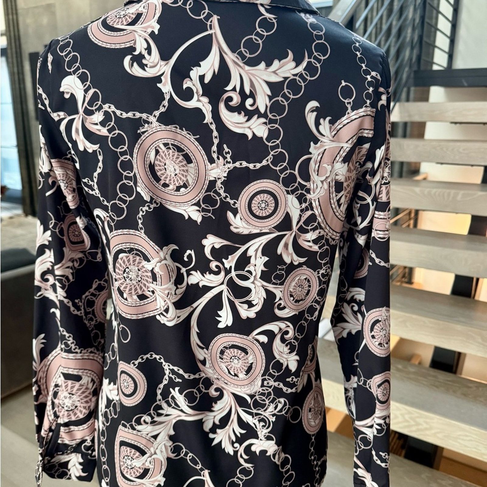 Other New Chic Black and Pink Button Down Shirt size XS Size XS / US 0-2 / IT 36-38 - 8 Thumbnail