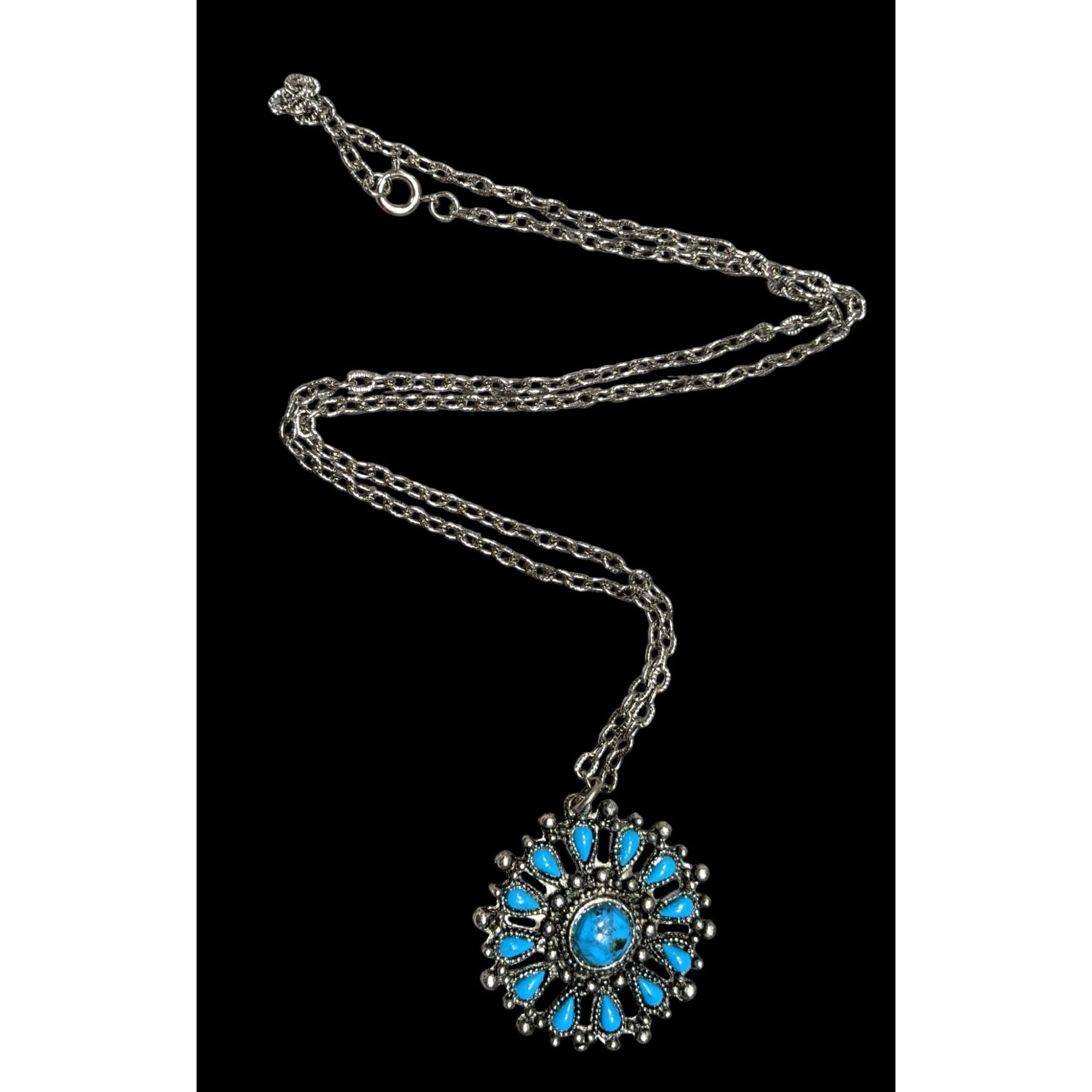 Other Vintage Southwestern Sunburst Faux Turquoise Pendant Necklac Size ONE SIZE - 1 Thumbnail